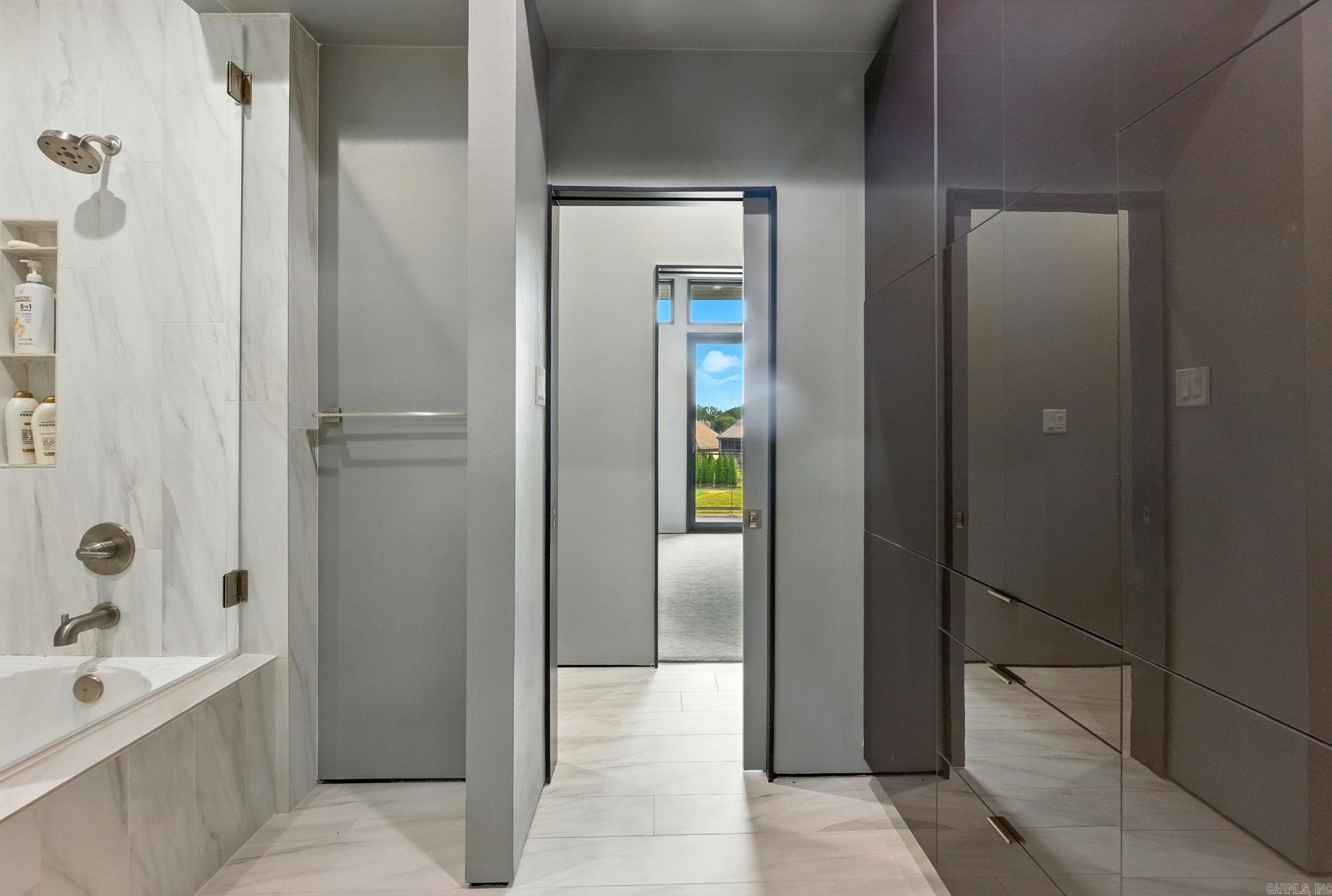 31 La Scala  Little Rock, AR