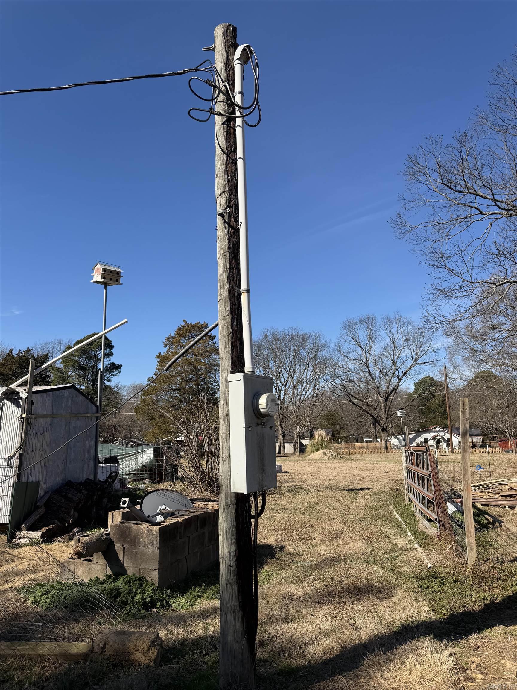 000 Main  West Point, AR