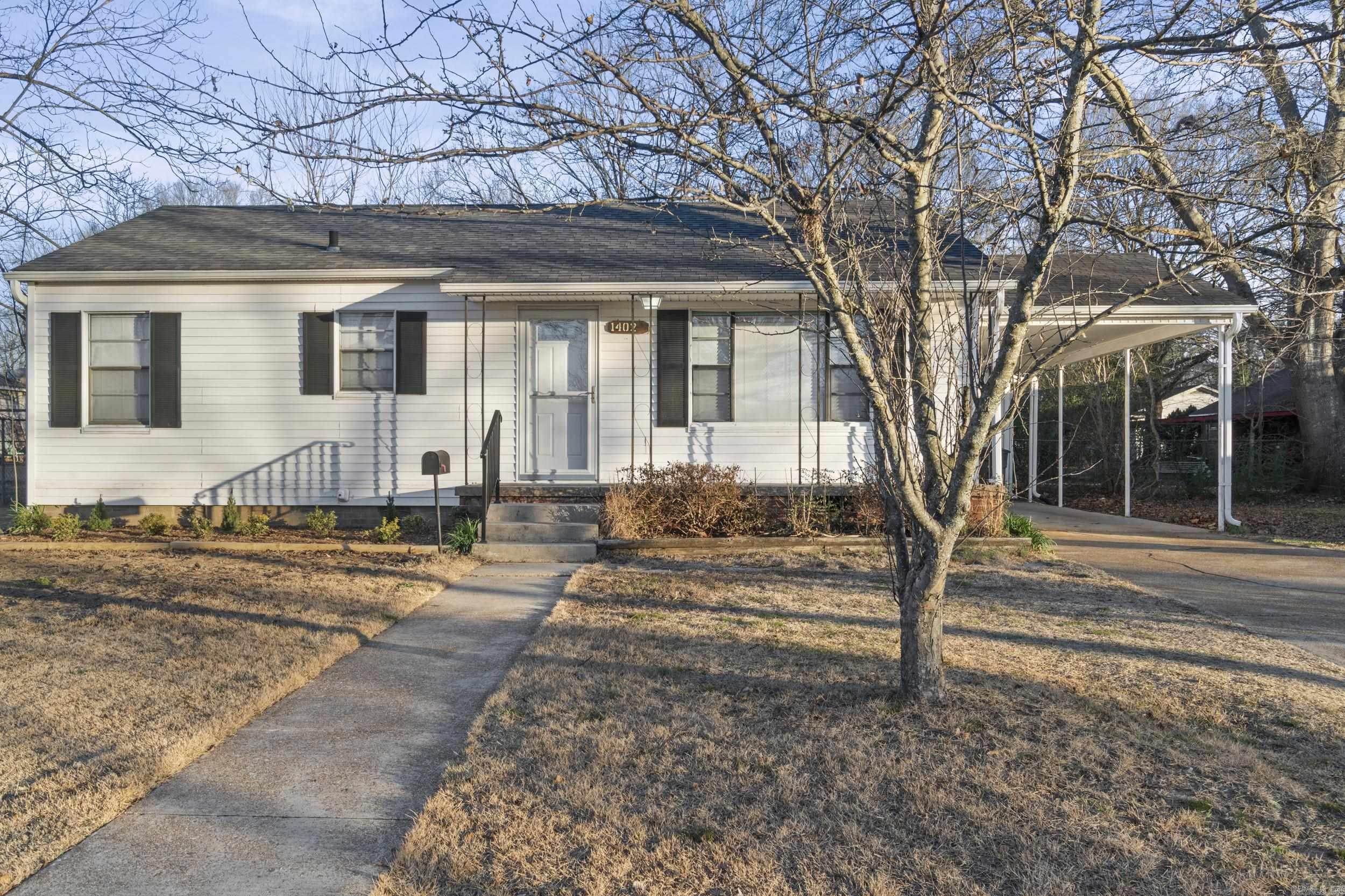 1402 W Center  Searcy, AR