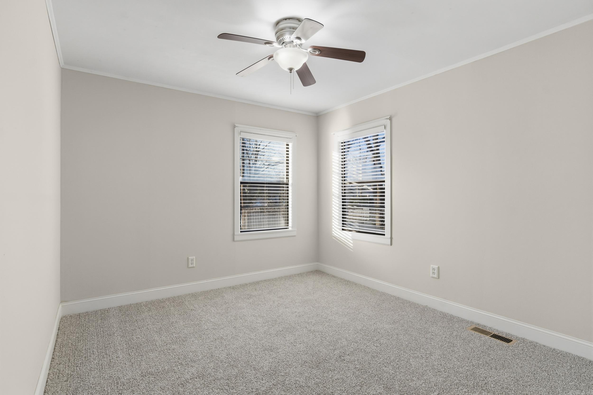 1402 W Center  Searcy, AR