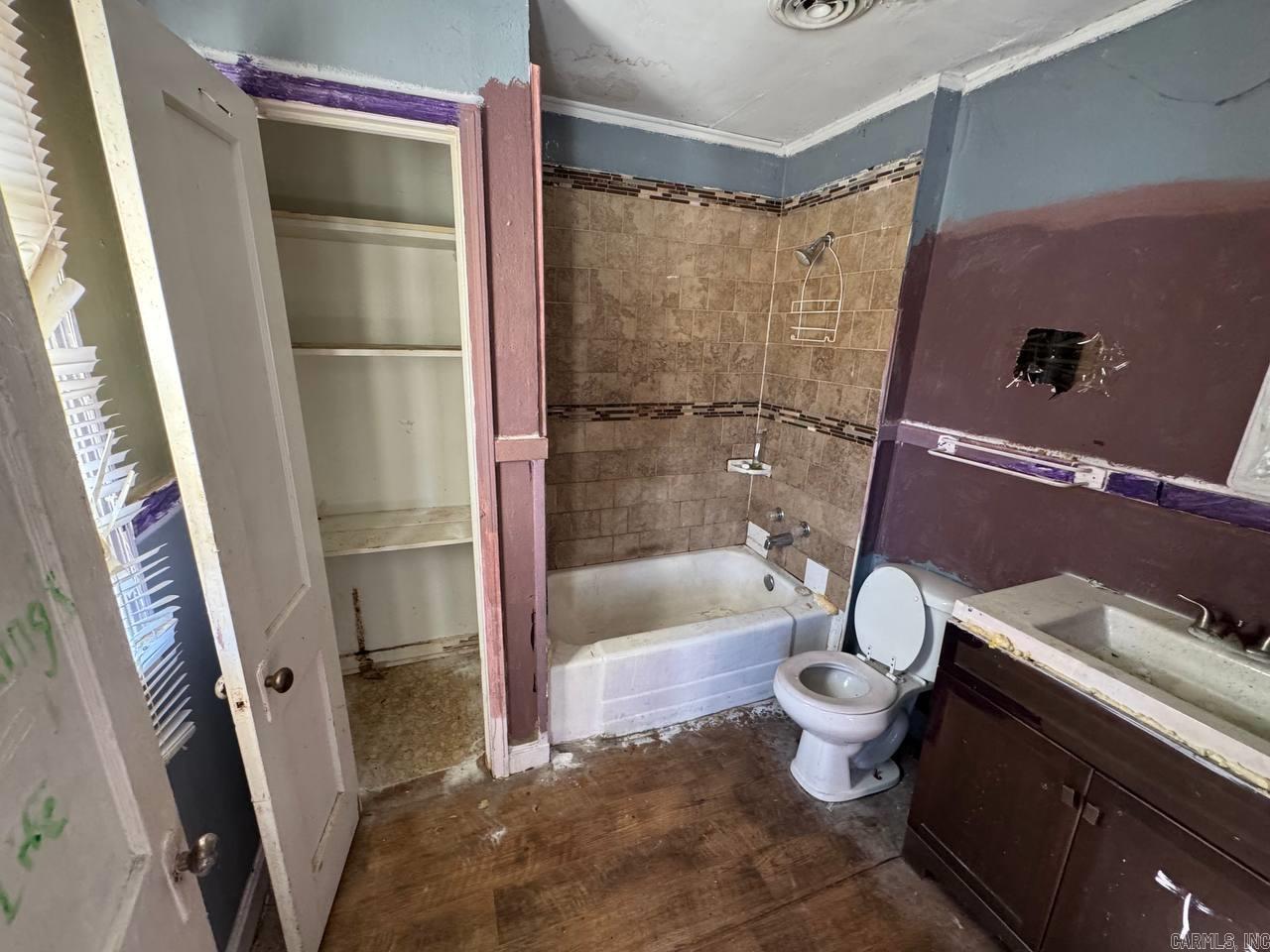 1700 W 25th  Pine Bluff, AR