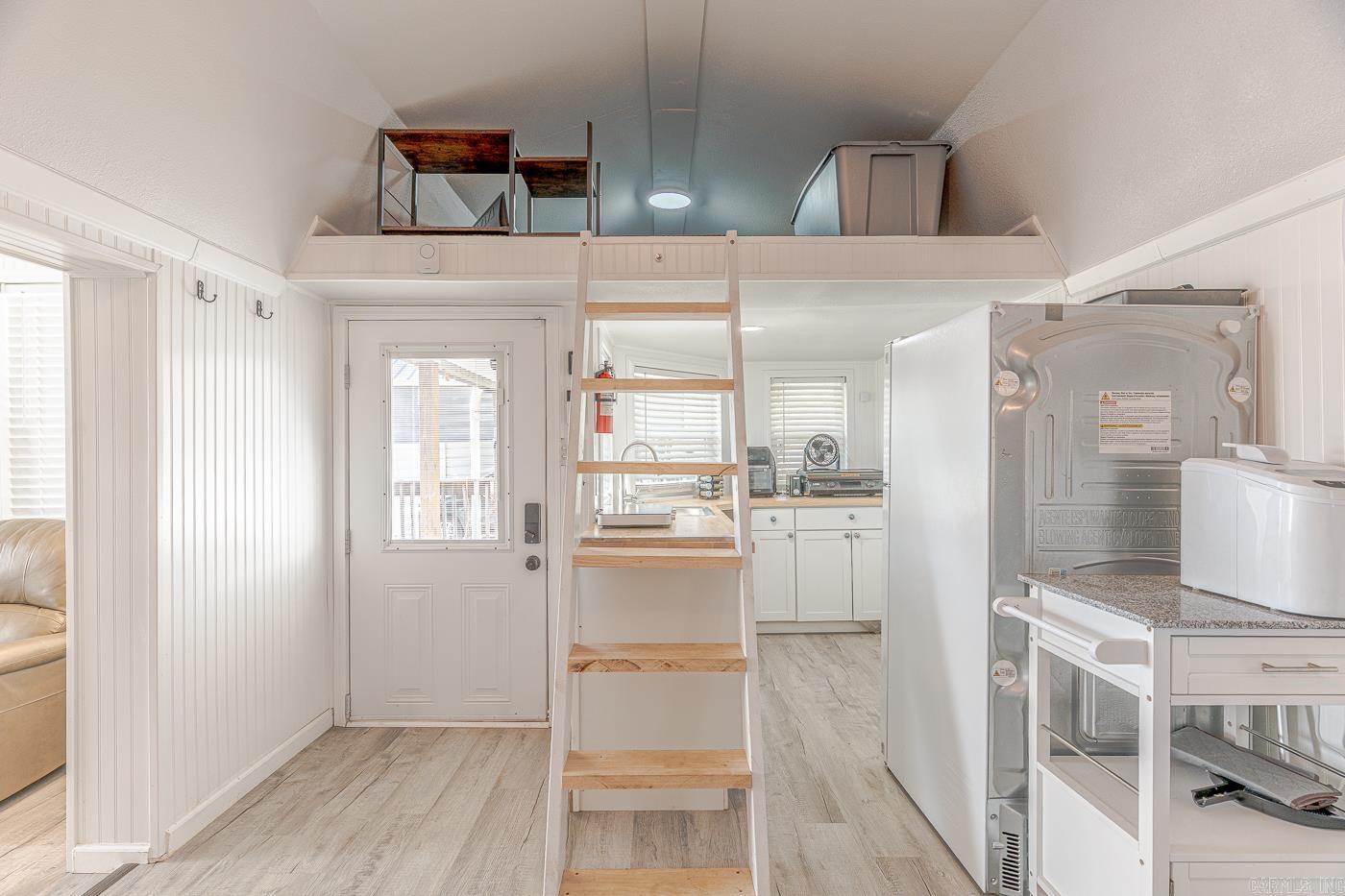 96 Pine Hollow Rd  Hardy, AR