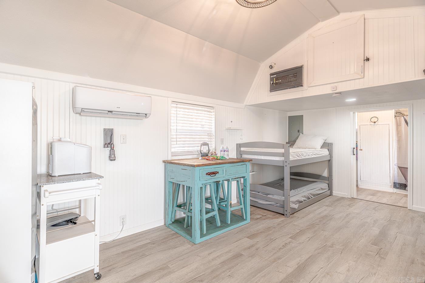 96 Pine Hollow Rd  Hardy, AR