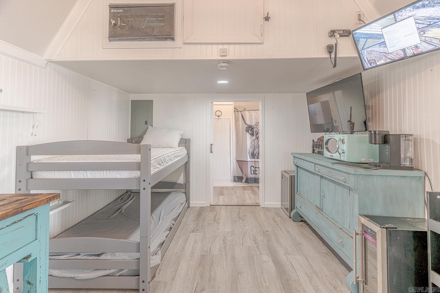 96 Pine Hollow Rd  Hardy, AR