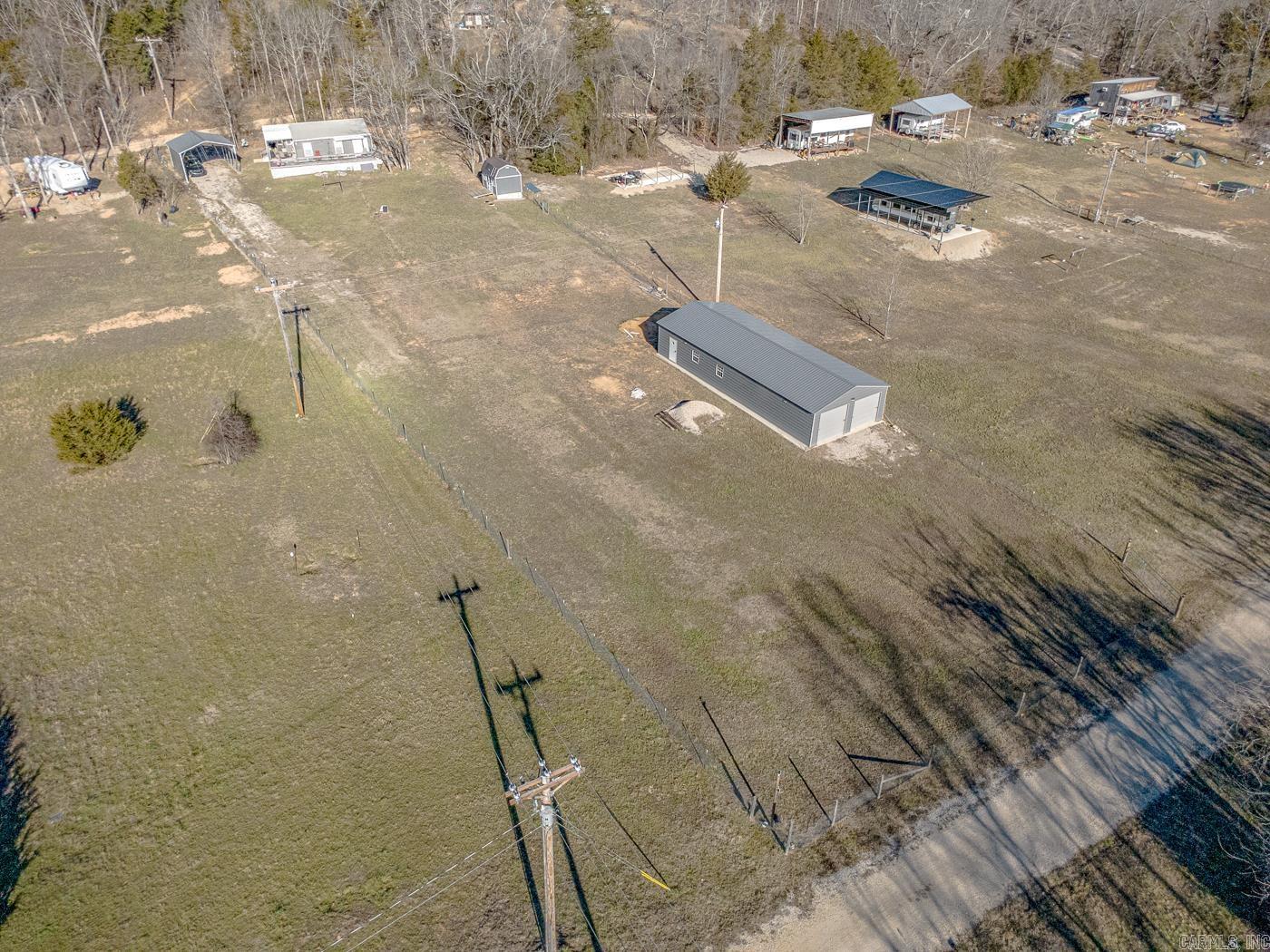 96 Pine Hollow Rd  Hardy, AR