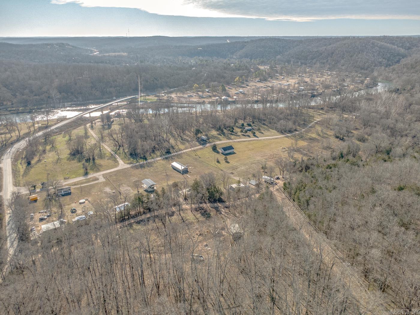 96 Pine Hollow Rd  Hardy, AR