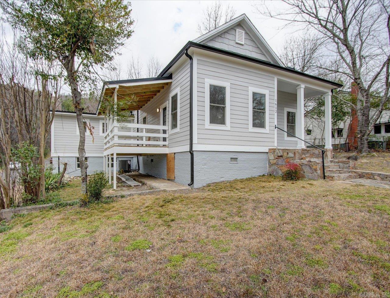 1612 W Grand Ave  Hot Springs, AR