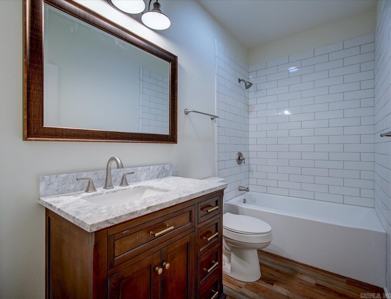 1612 W Grand Ave  Hot Springs, AR