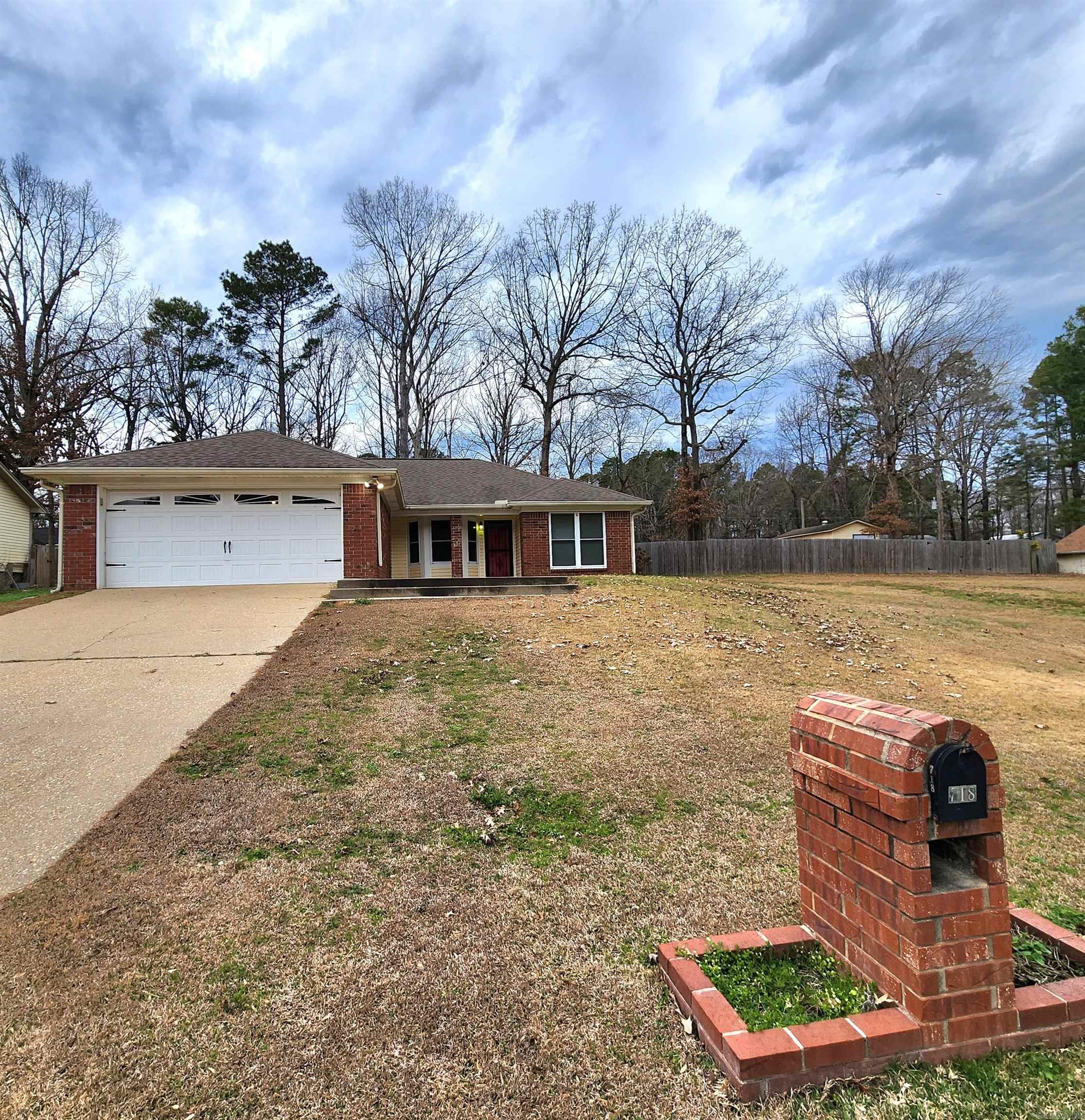 718 CARA JANE  Redfield, AR