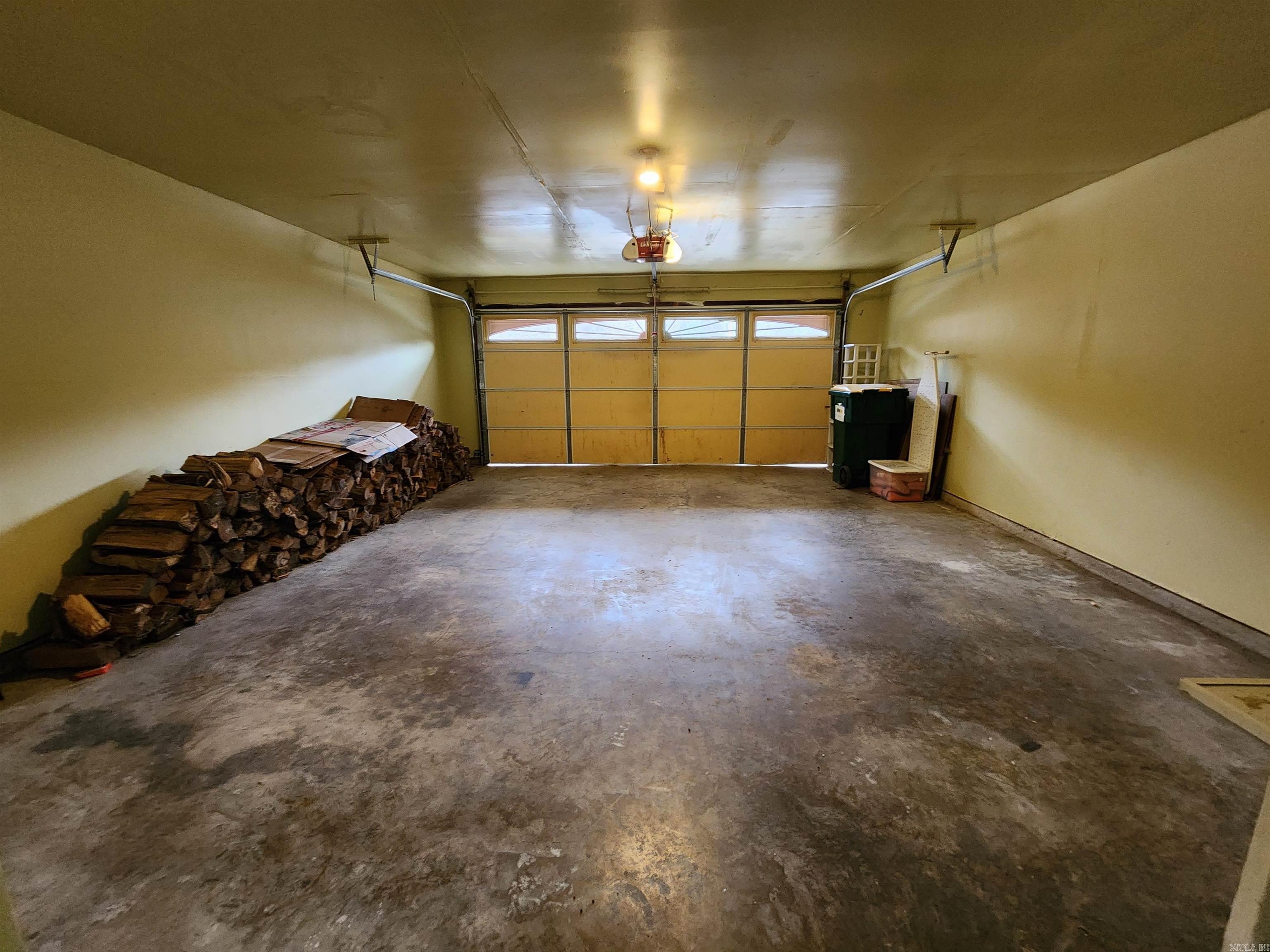 718 CARA JANE  Redfield, AR