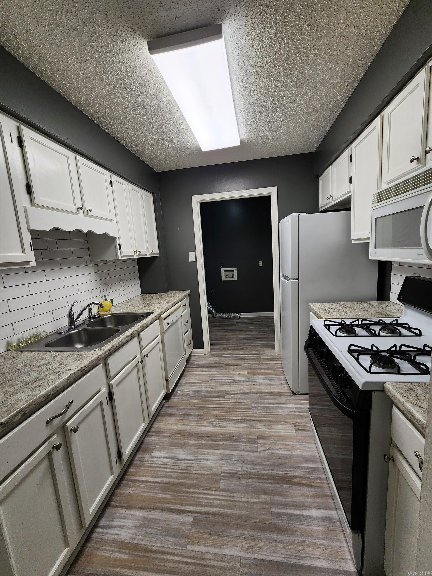 718 CARA JANE  Redfield, AR