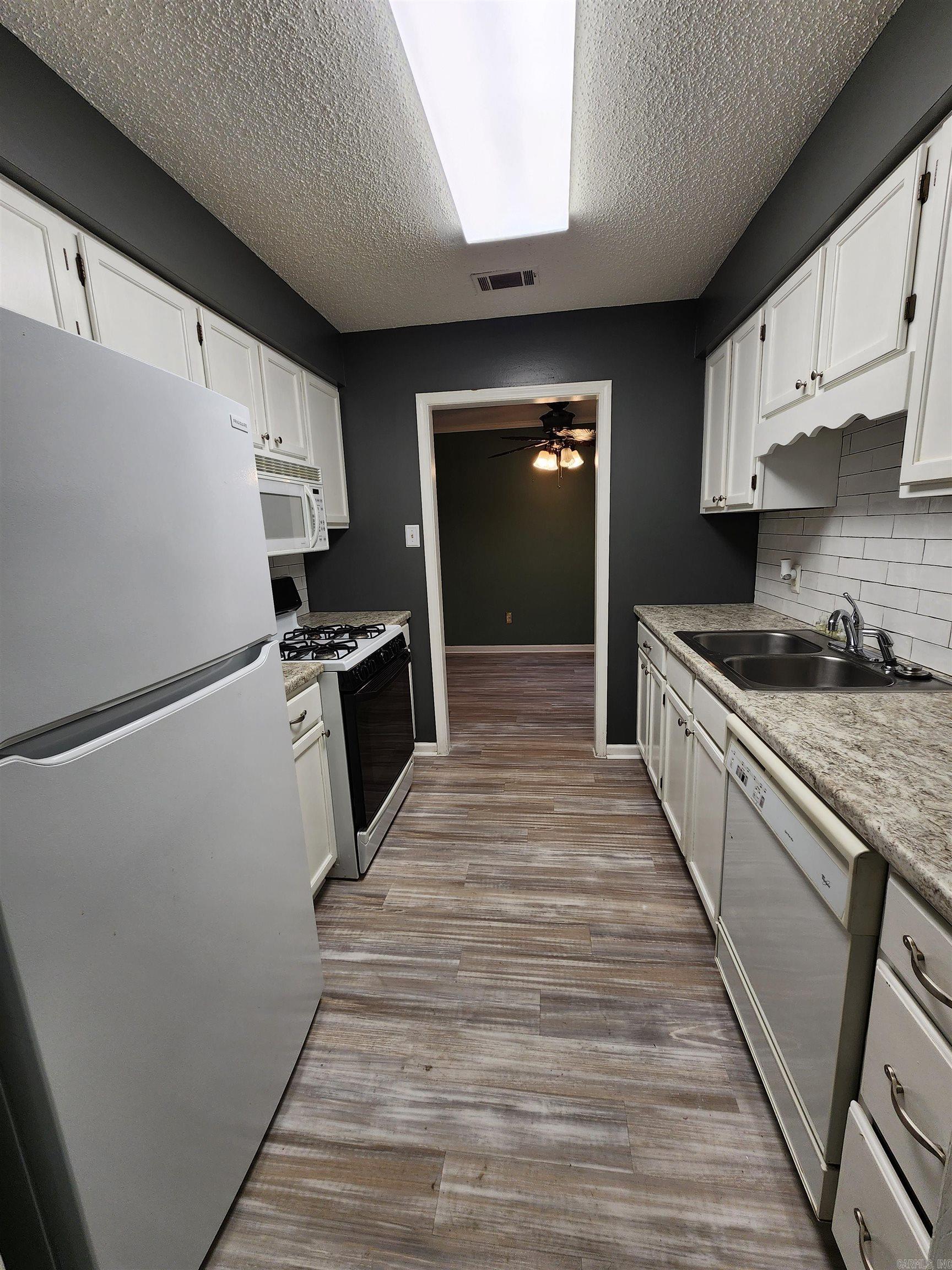 718 CARA JANE  Redfield, AR