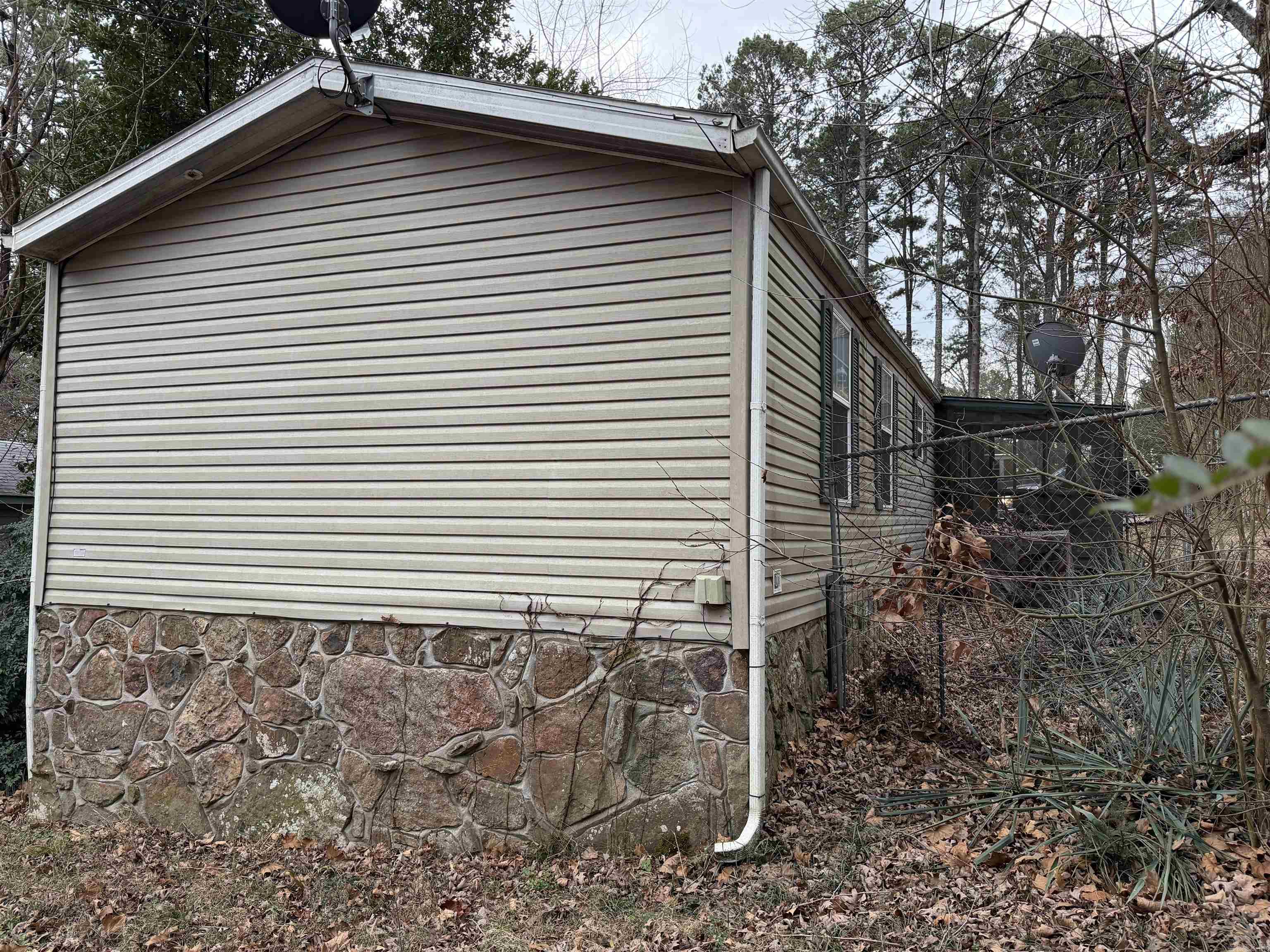 102 Fireside Lane  Fairfield Bay, AR