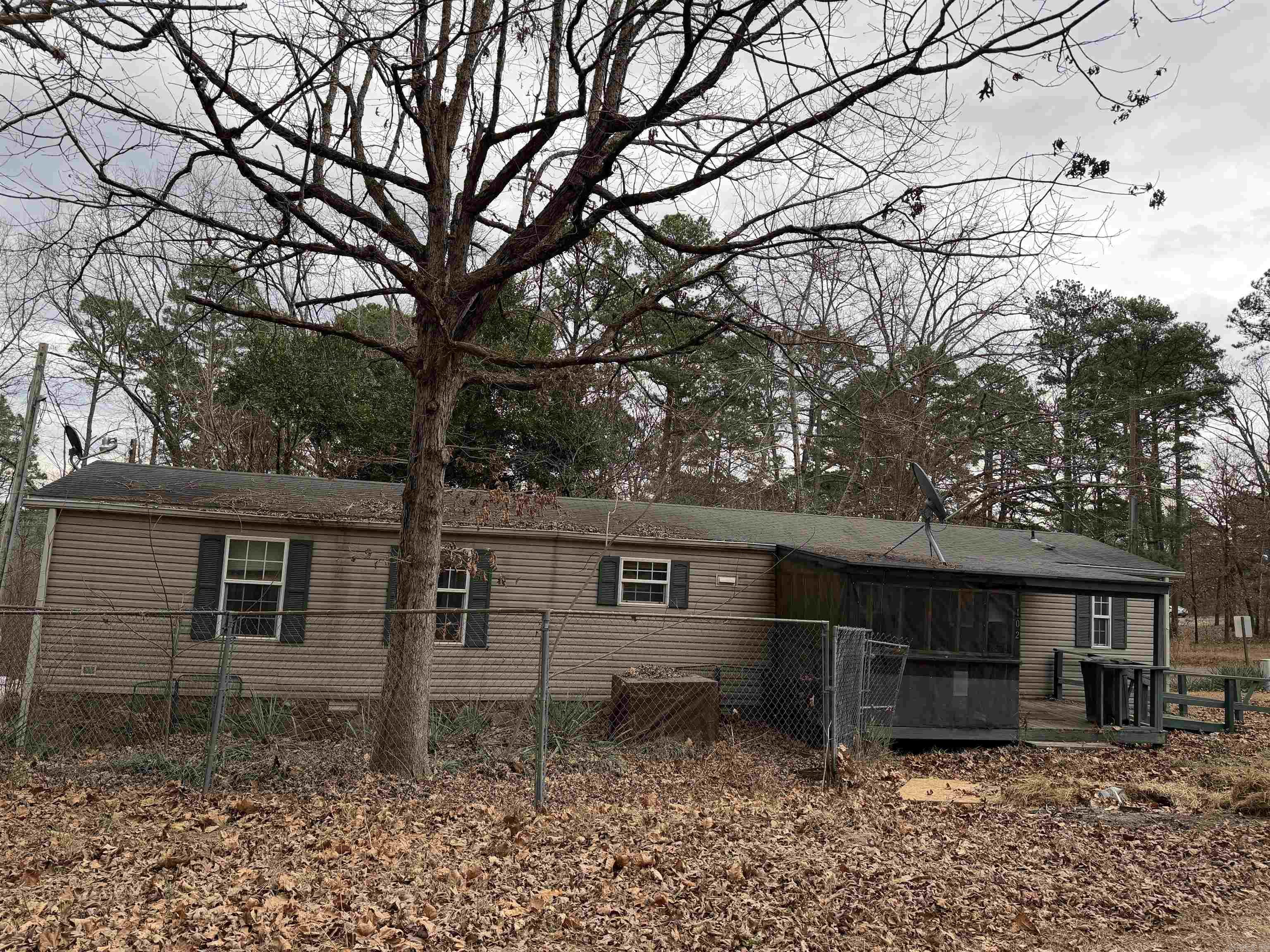 102 Fireside Lane  Fairfield Bay, AR