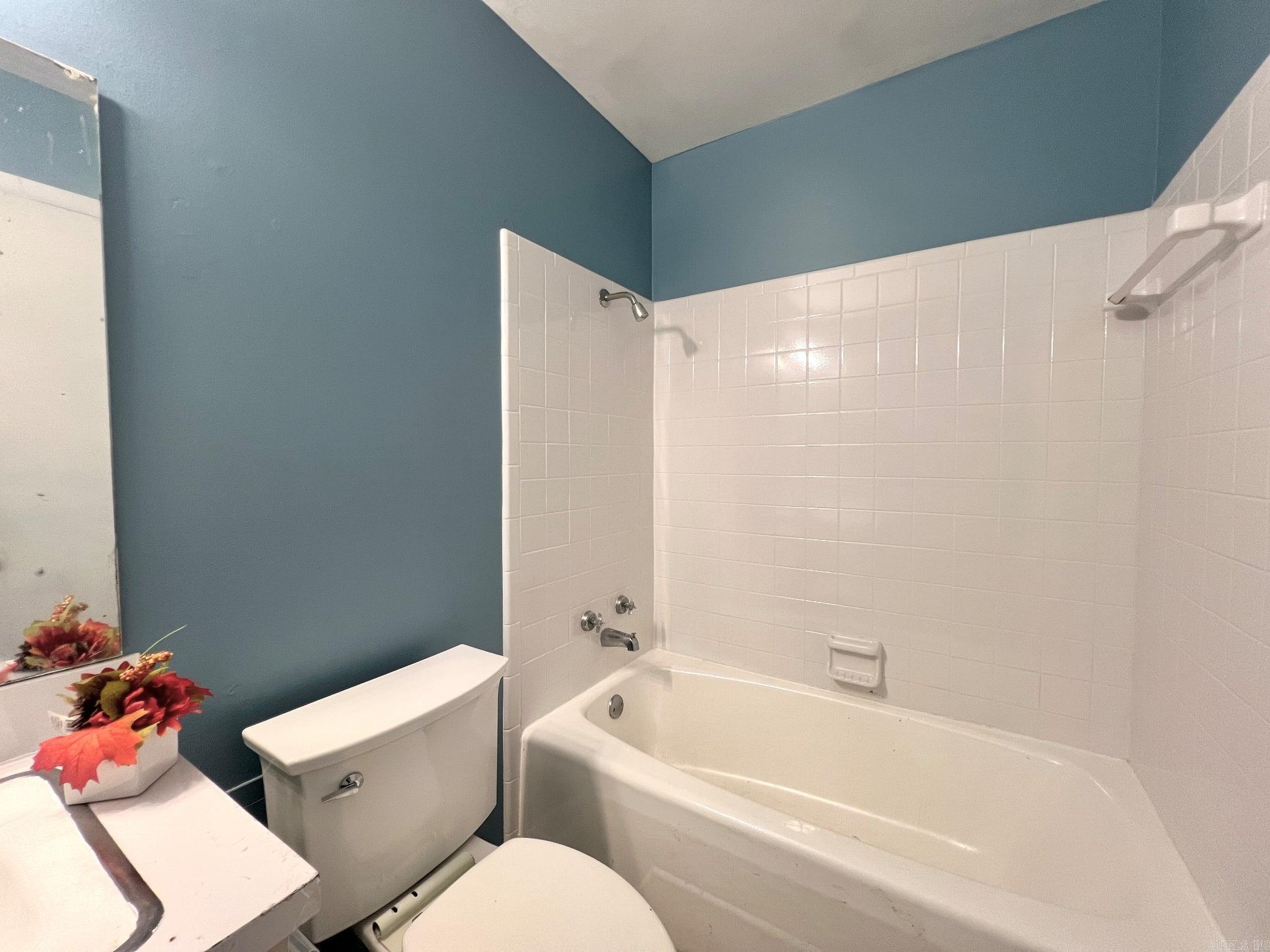 6701 Juniper  Little Rock, AR