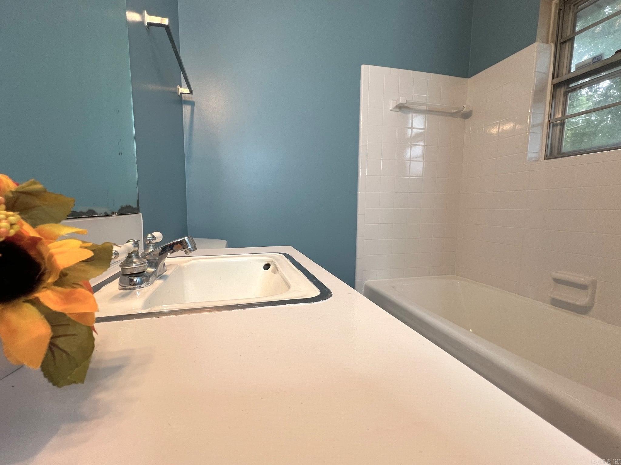 6701 Juniper  Little Rock, AR