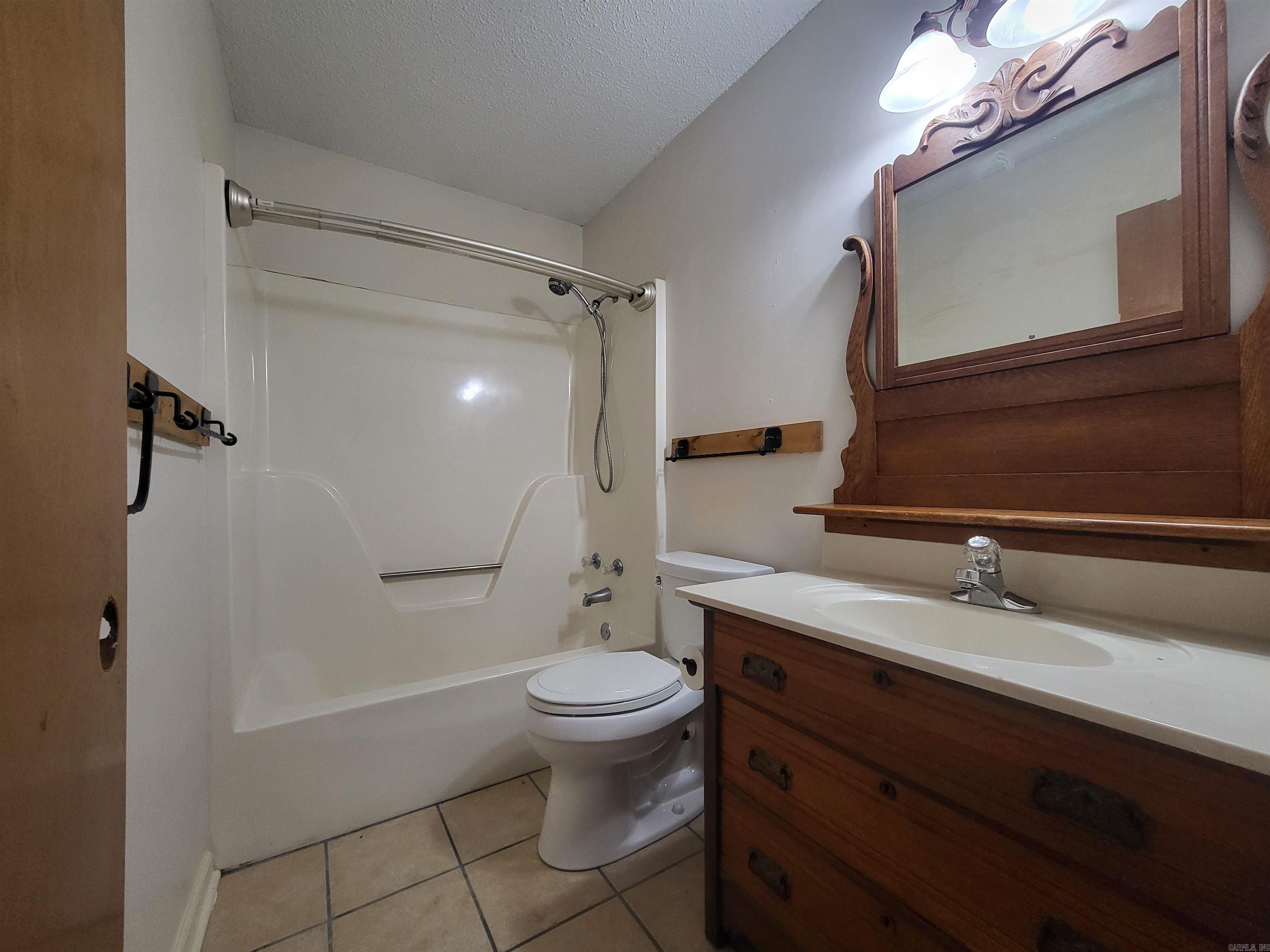 1006 Latigo  Jacksonville, AR