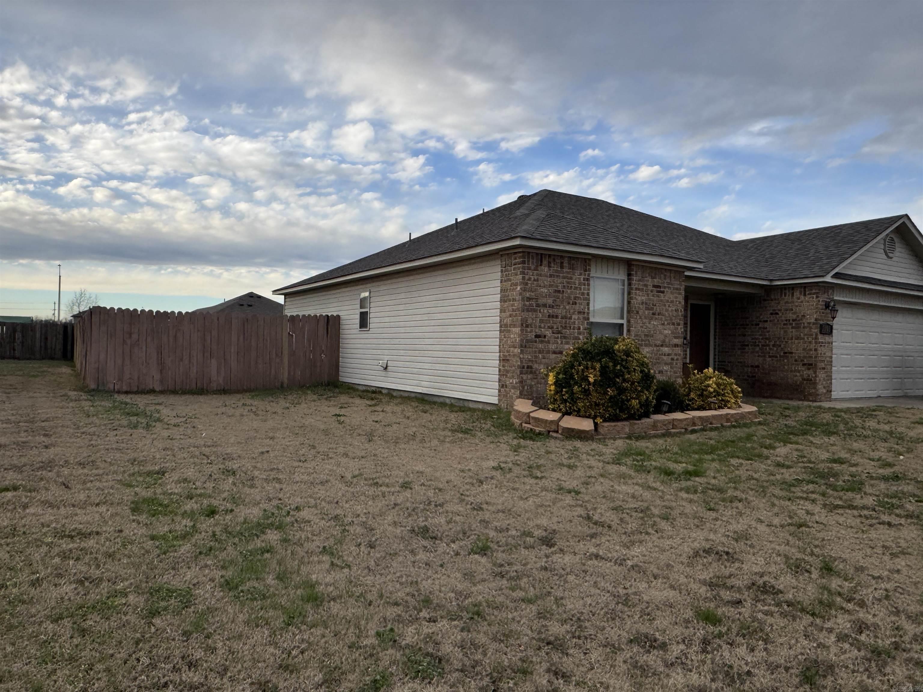 1105 Bittercress Dr  North Little Rock, AR