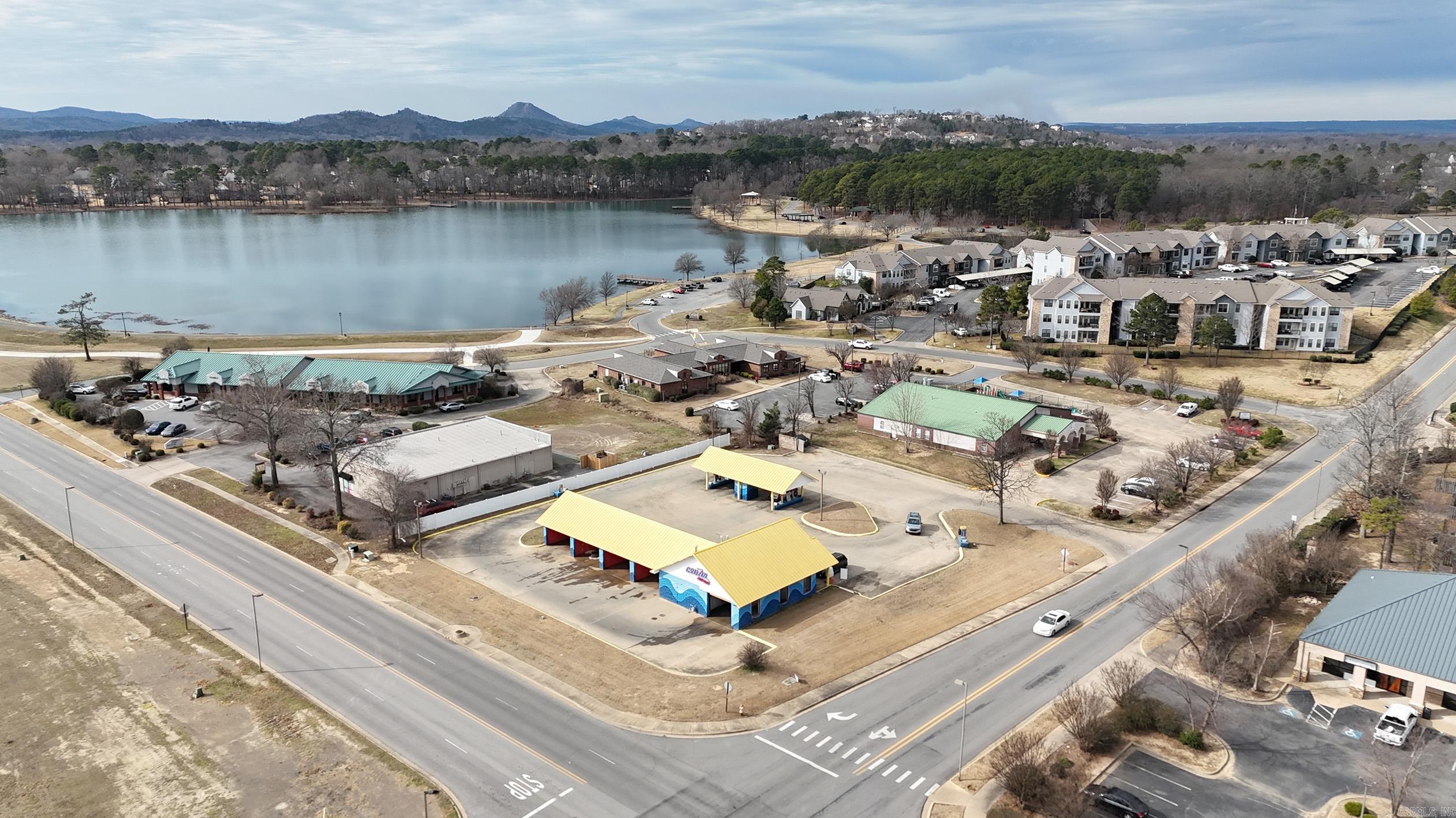 3001 Club Manor  Maumelle, AR