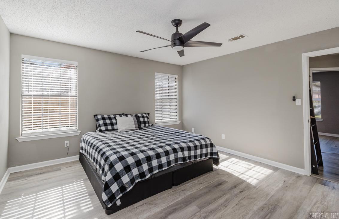 109 Honeysuckle Hills  Redfield, AR