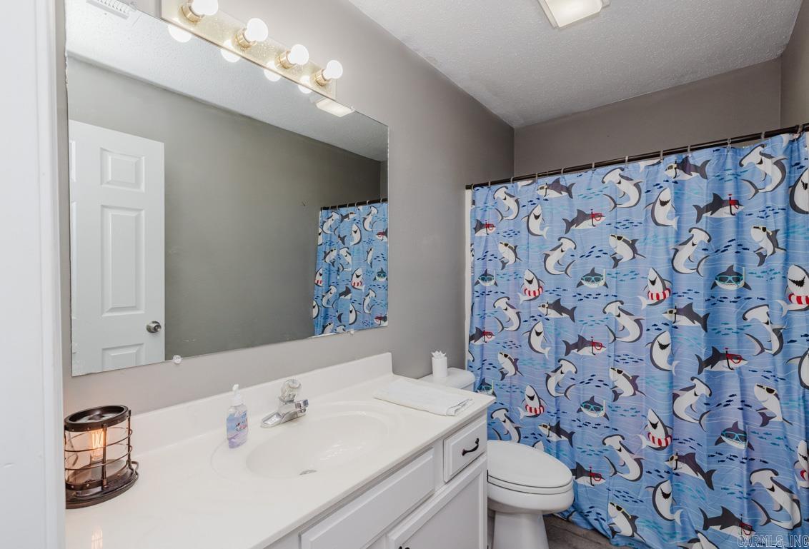 109 Honeysuckle Hills  Redfield, AR