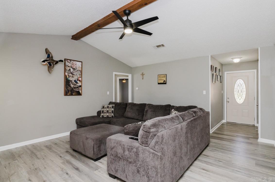 109 Honeysuckle Hills  Redfield, AR