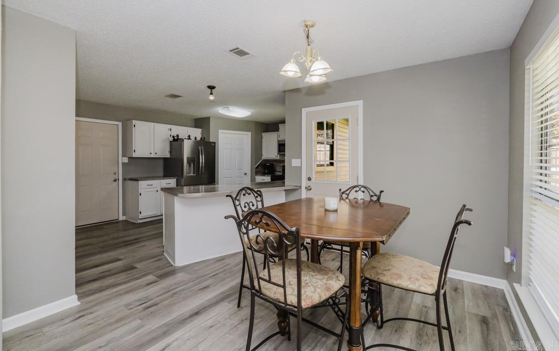 109 Honeysuckle Hills  Redfield, AR