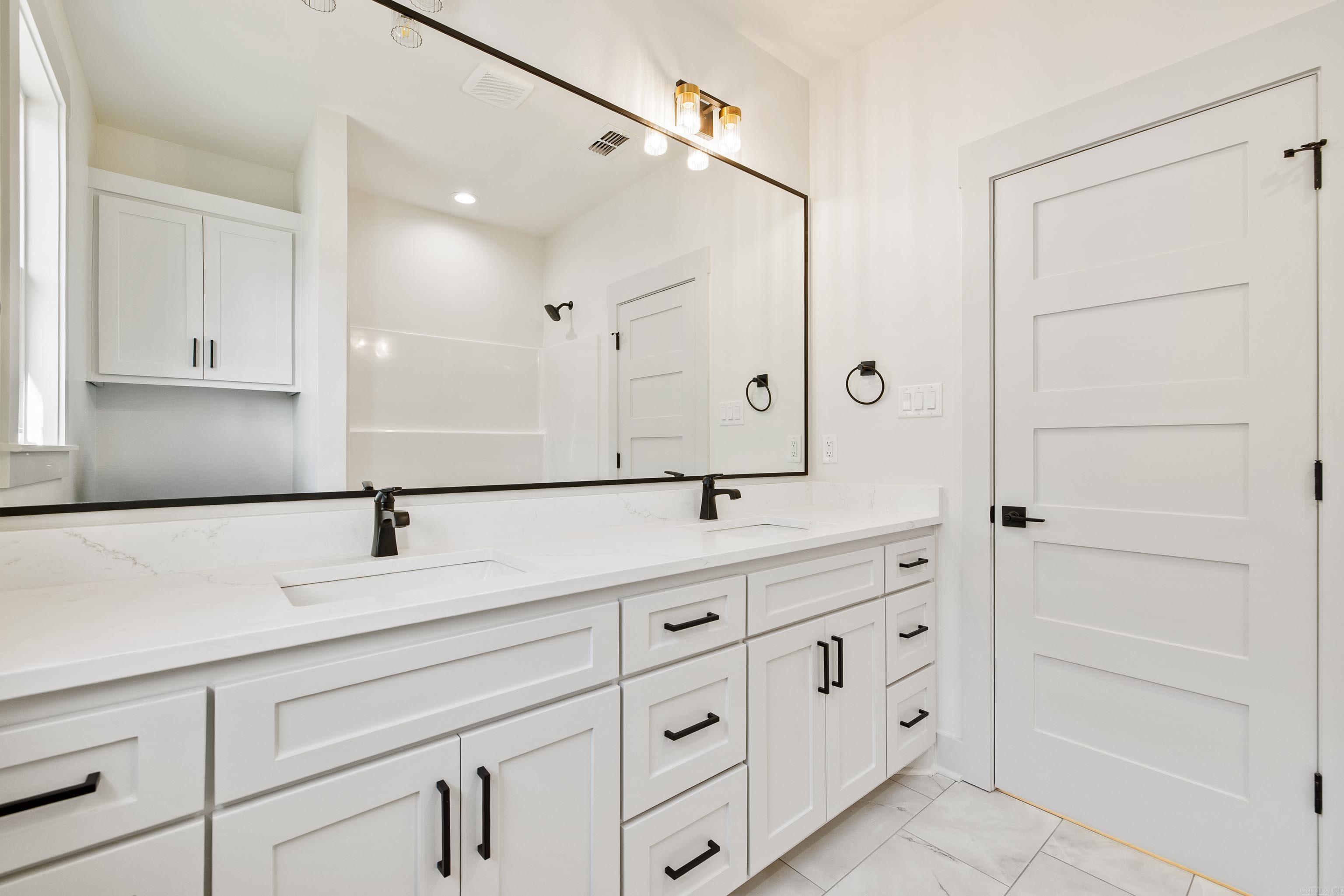 7130 Moonview  Alexander, AR