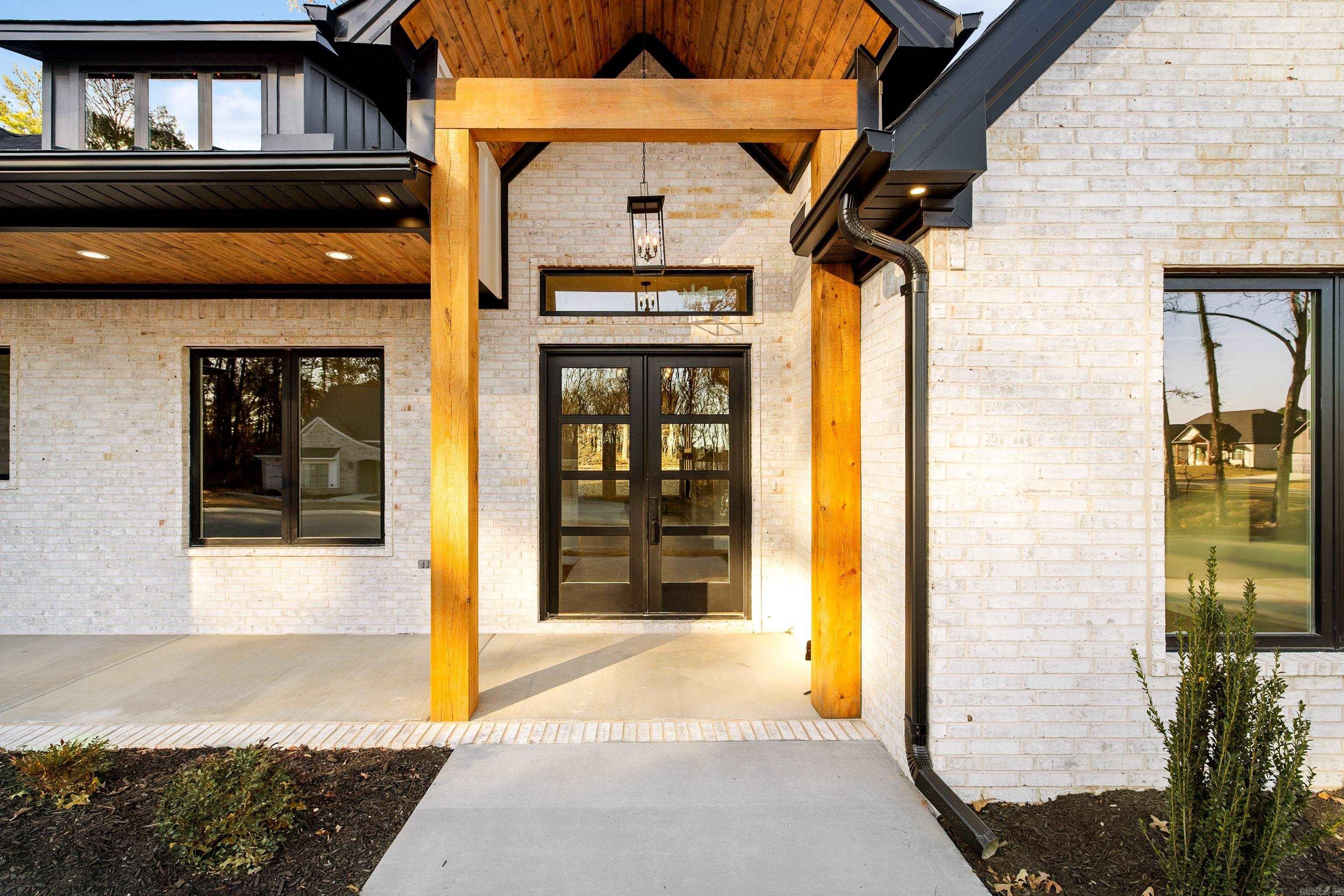 7130 Moonview  Alexander, AR