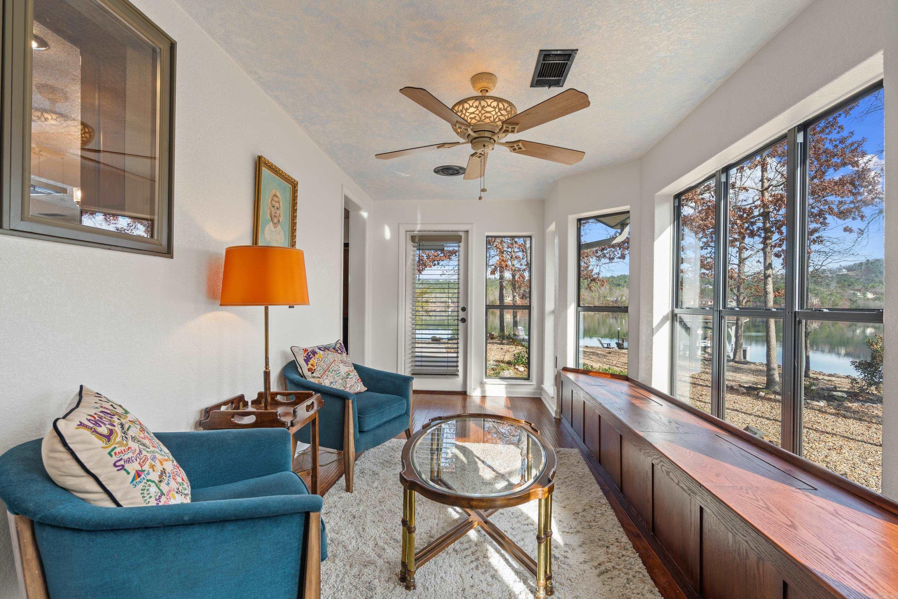 29 Romano  Hot Springs Village, AR