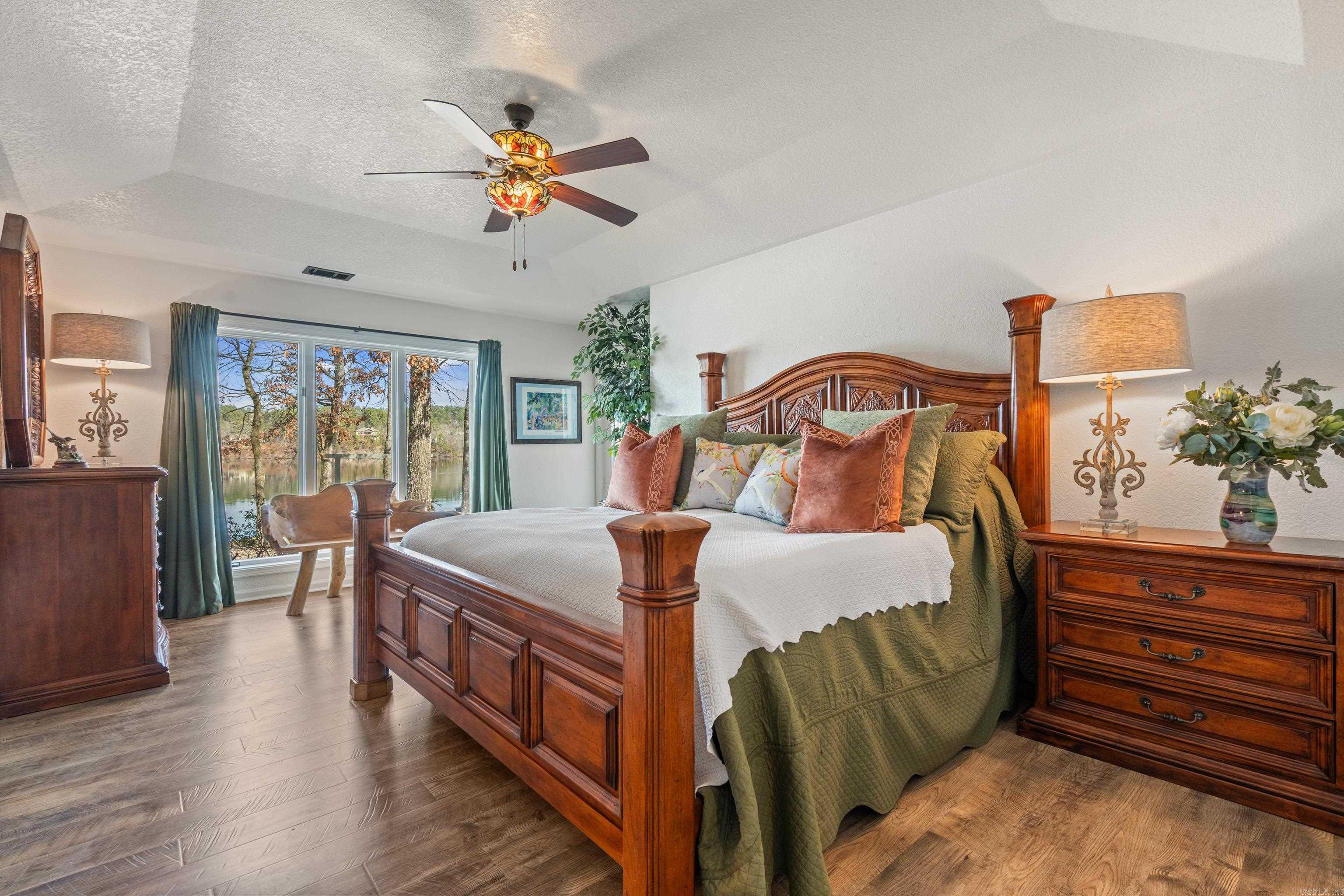 29 Romano  Hot Springs Village, AR