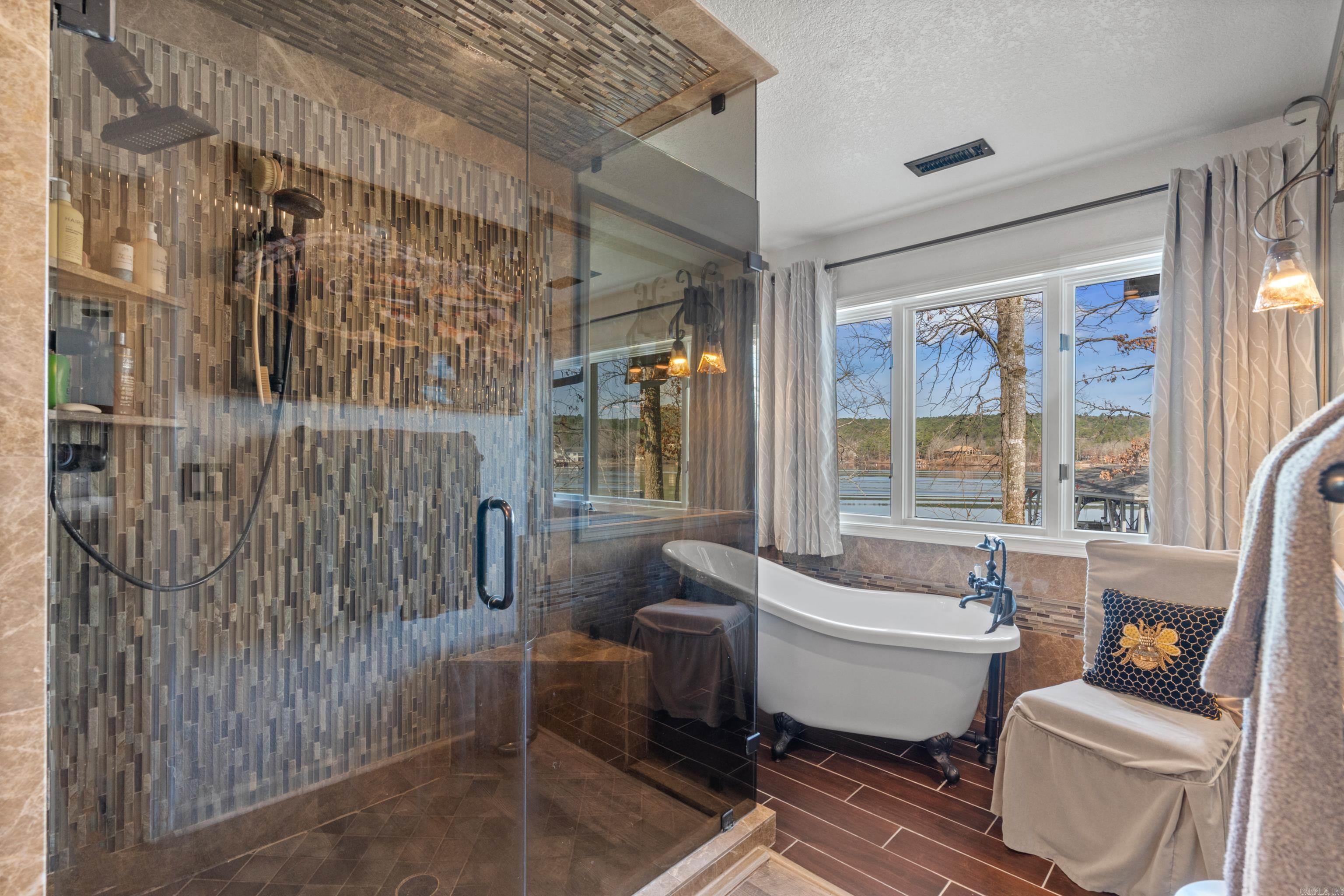 29 Romano  Hot Springs Village, AR