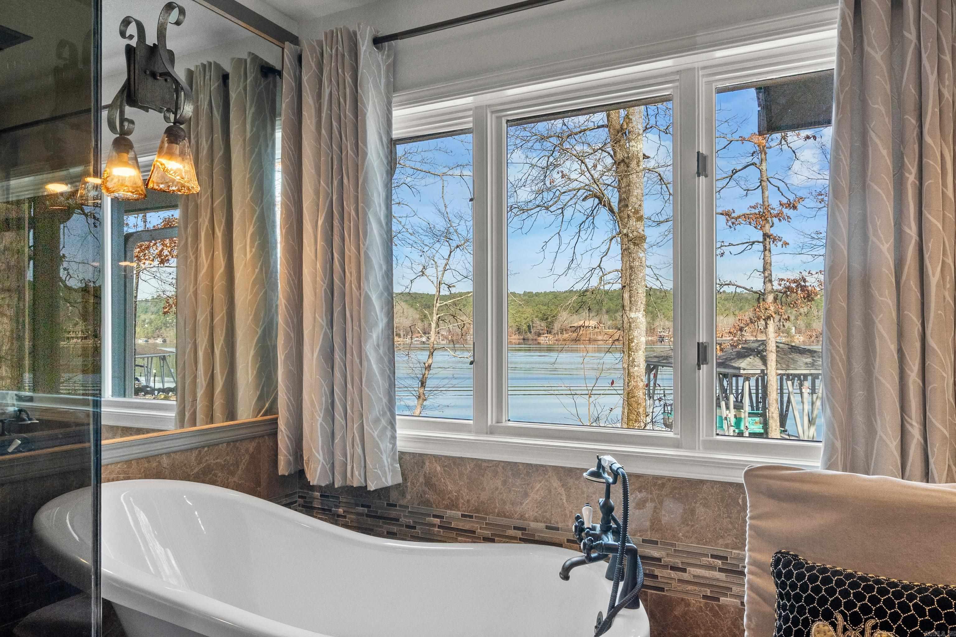 29 Romano  Hot Springs Village, AR