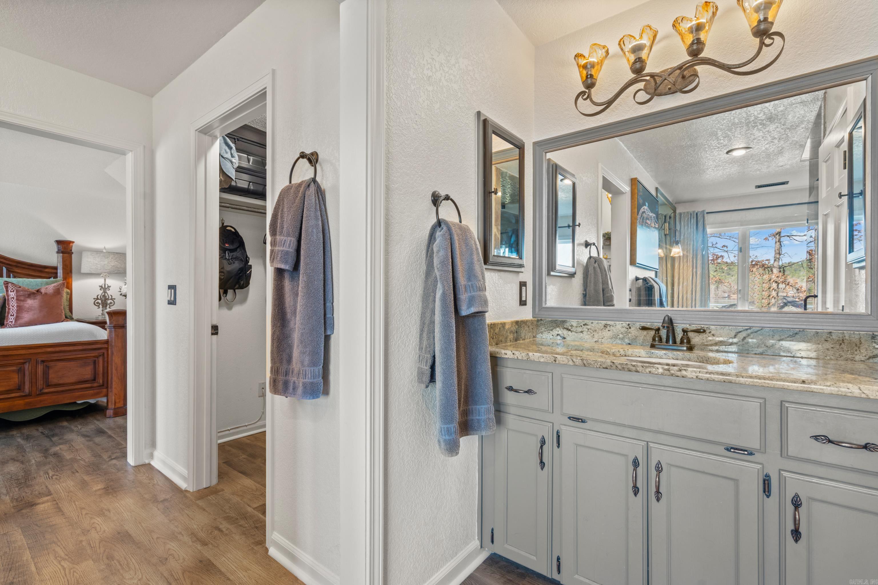 29 Romano  Hot Springs Village, AR