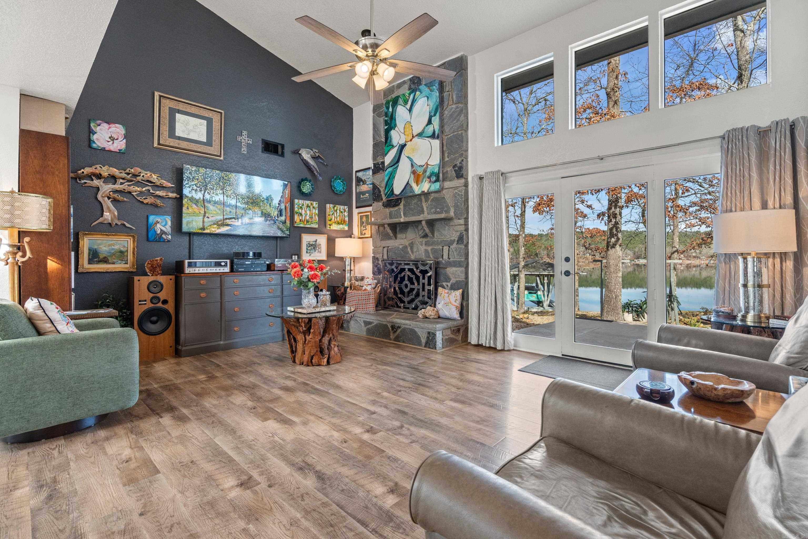 29 Romano  Hot Springs Village, AR