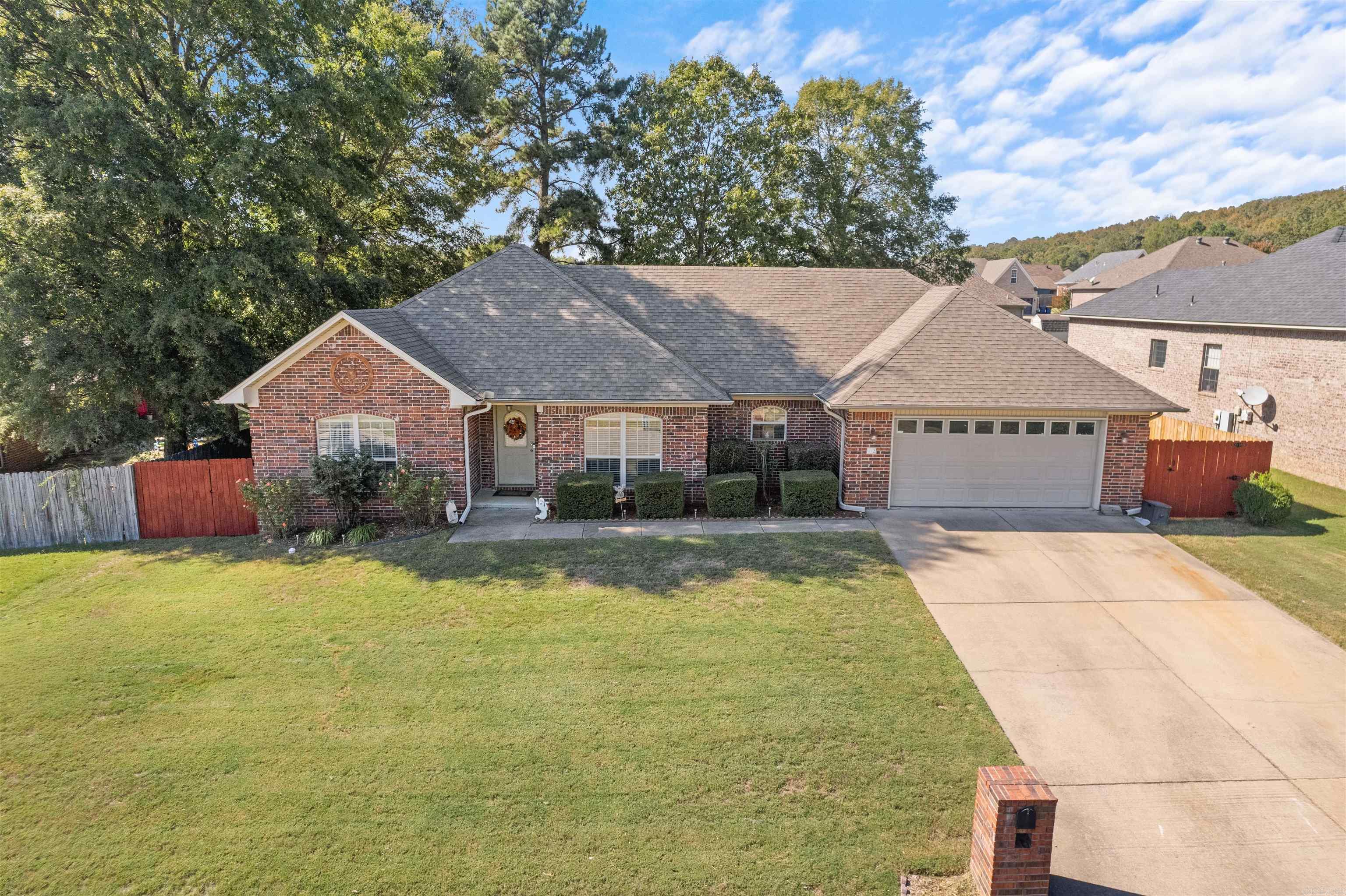 12 Cara  Cabot, AR