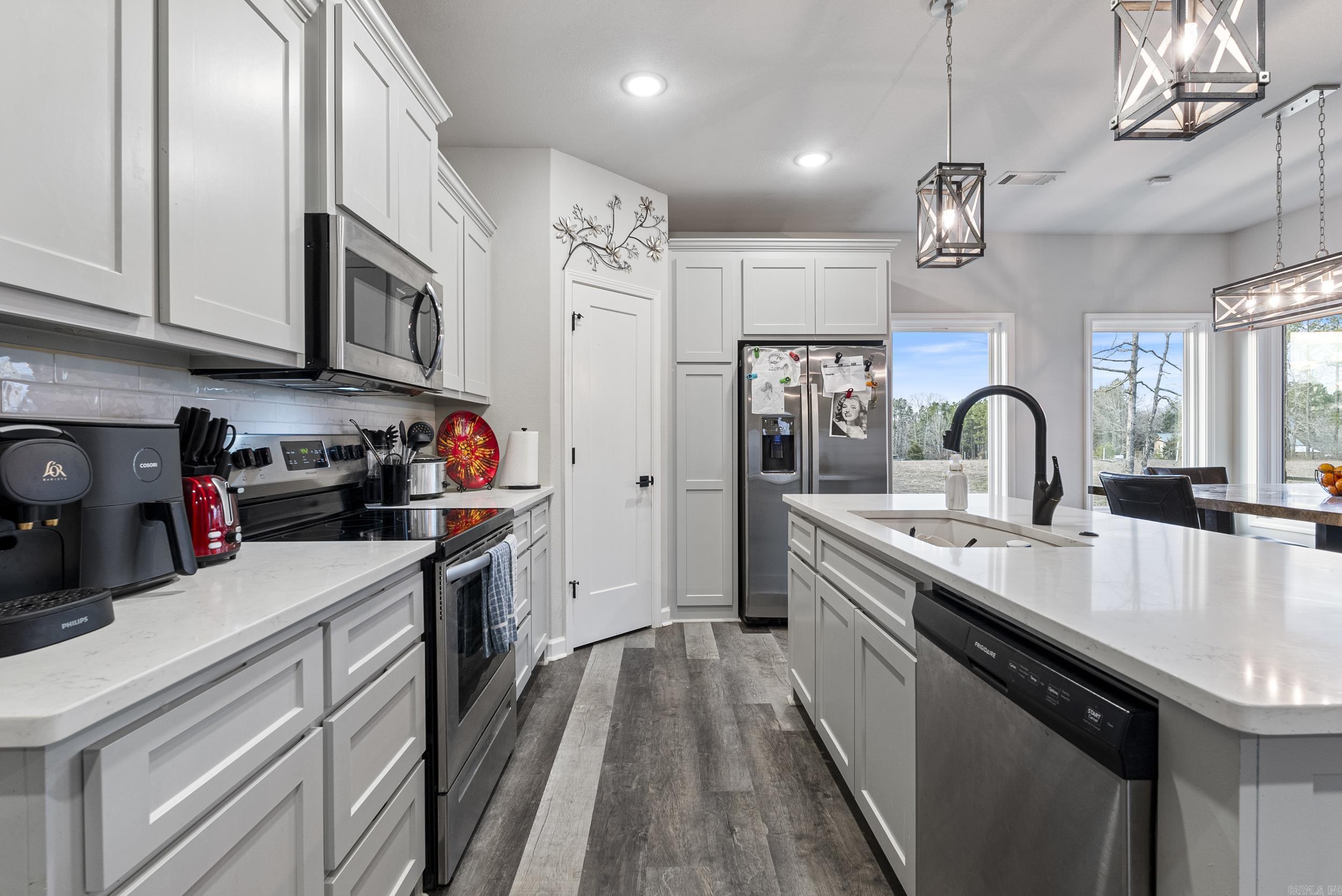 26543 S Sardis Road  Bauxite, AR