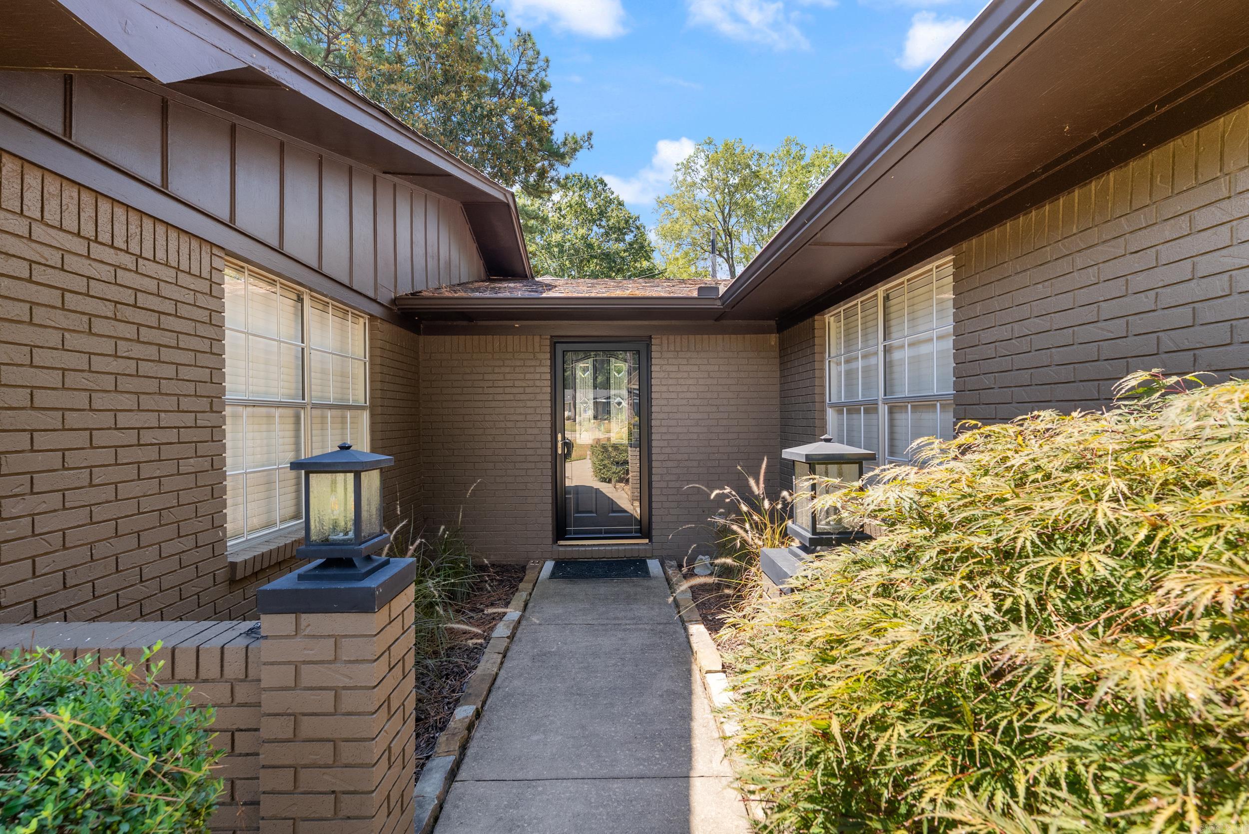 11 Red Oak Drive  Conway, AR