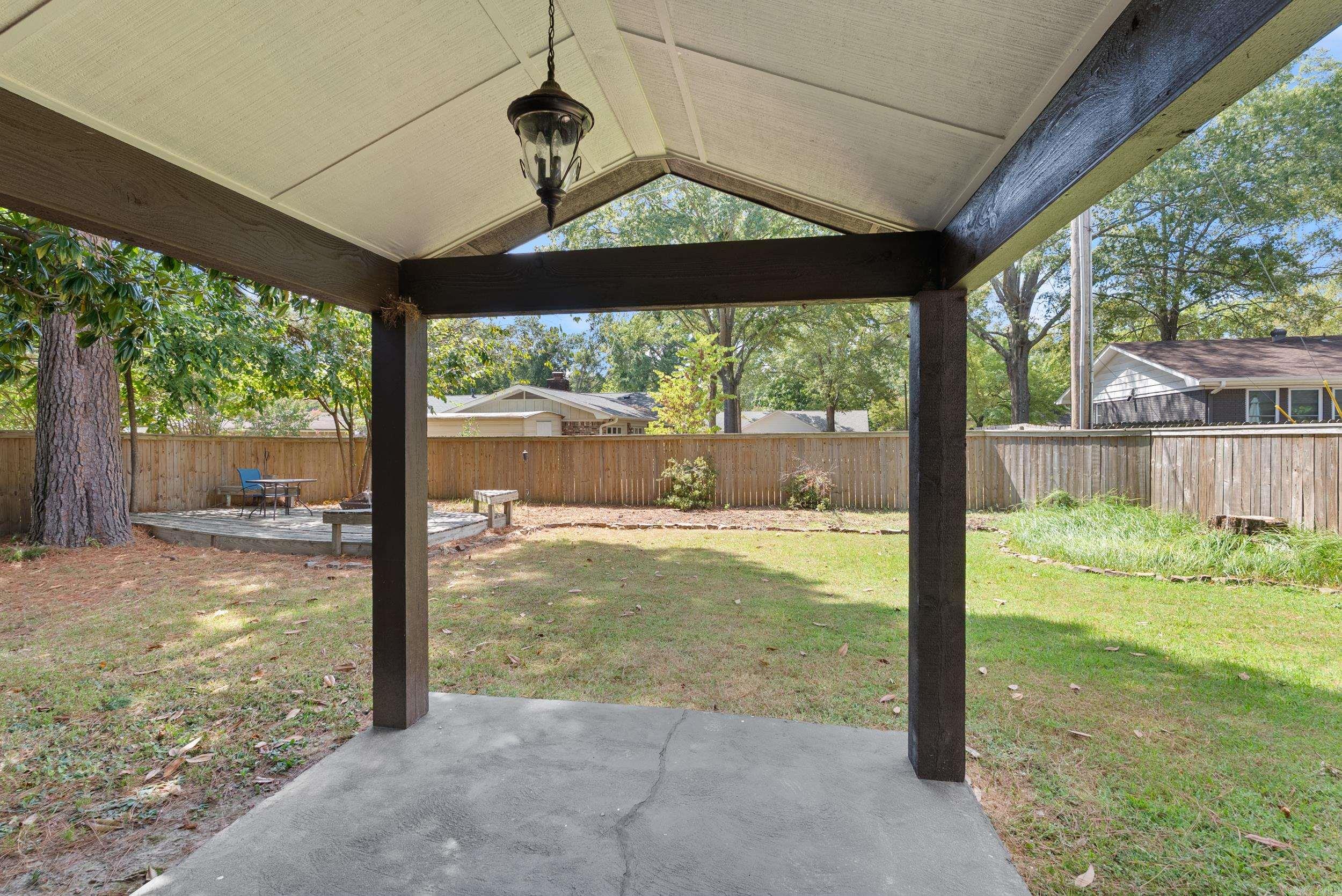 11 Red Oak Drive  Conway, AR