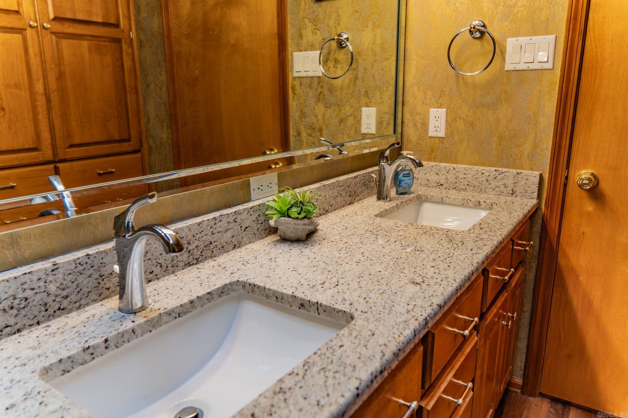 59 Soto  Hot Springs Village, AR