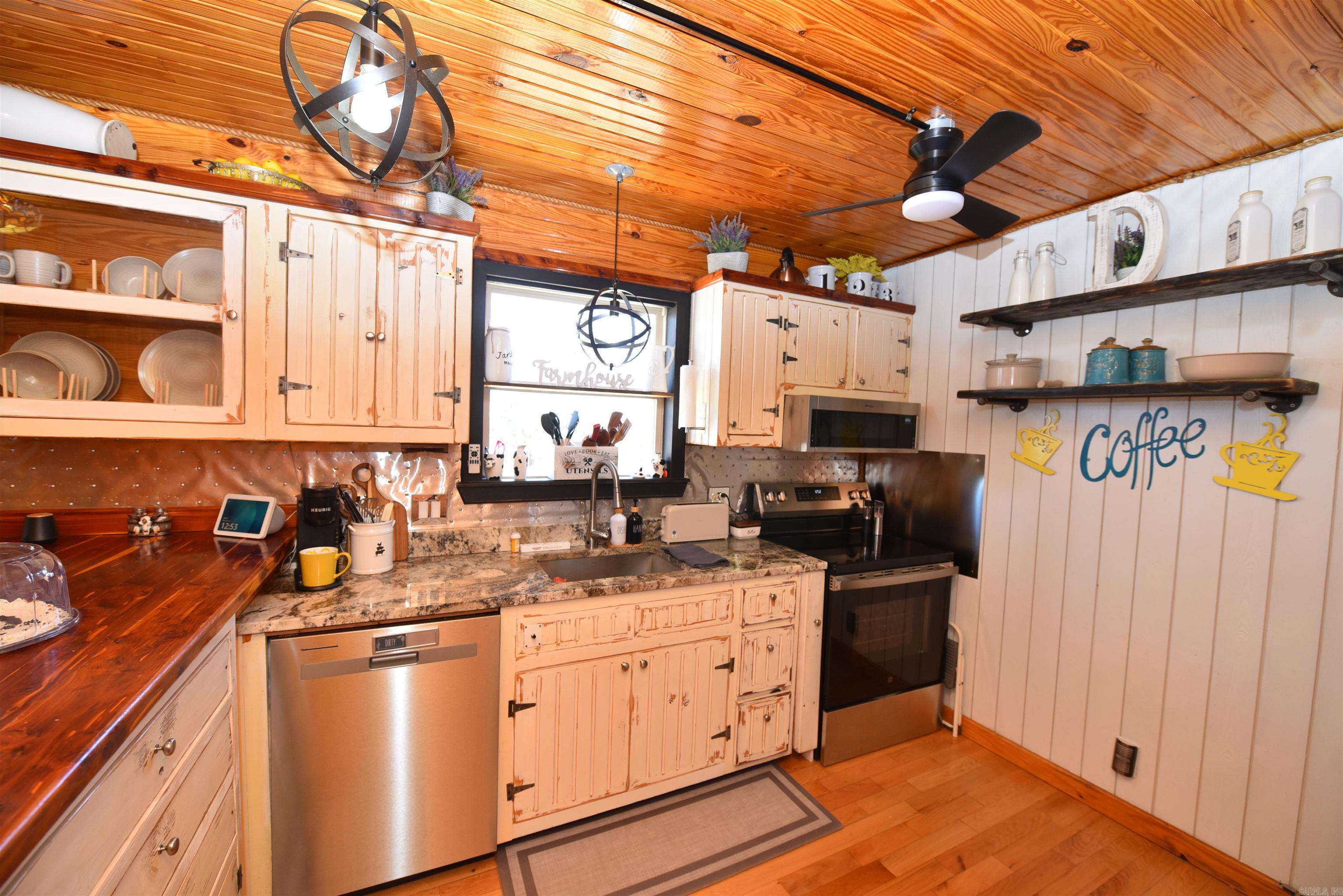 1095 Tarter Hill  Quitman, AR