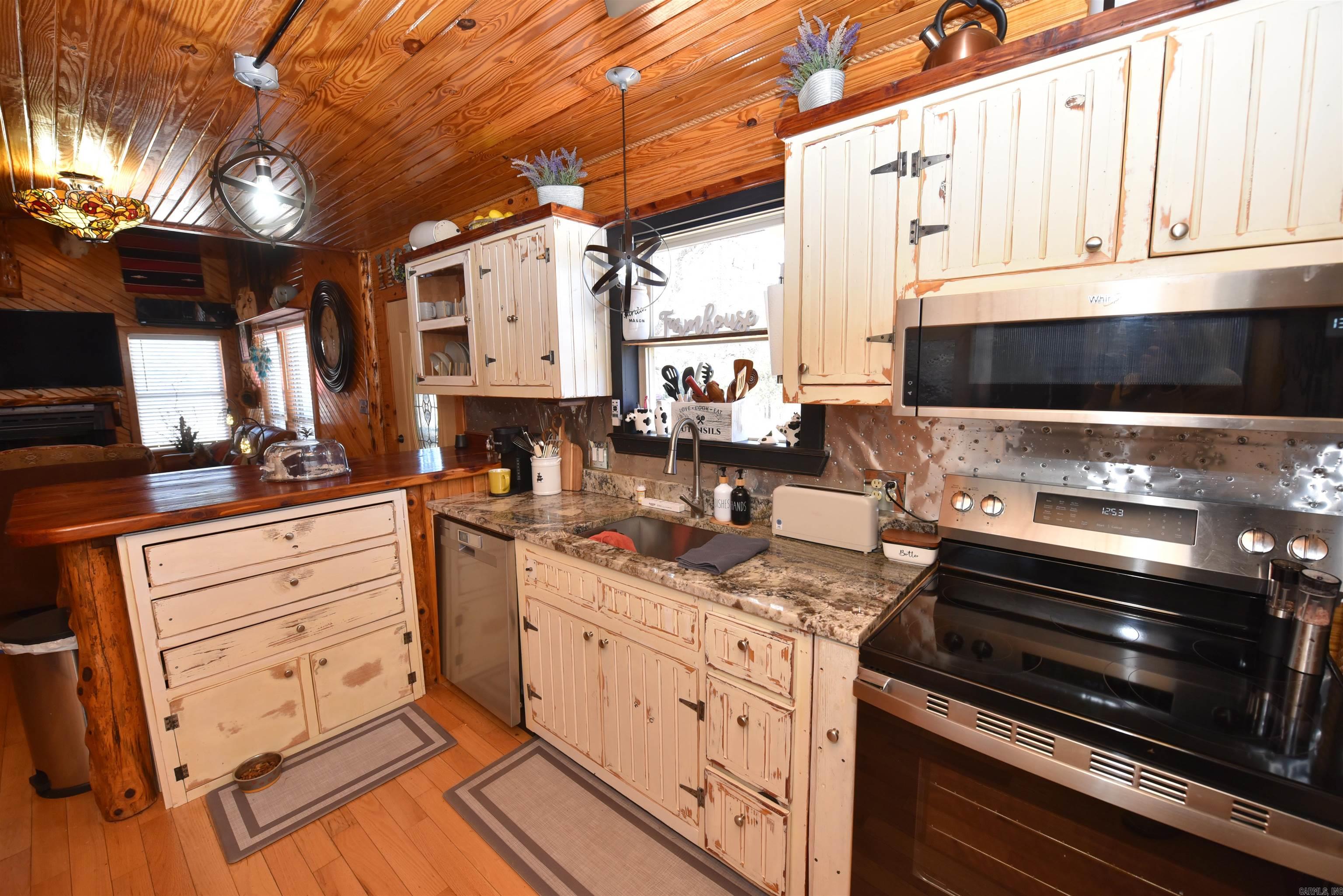 1095 Tarter Hill  Quitman, AR