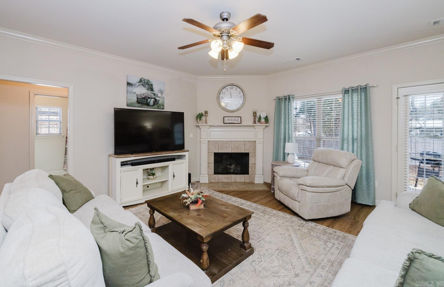 1100 Oak Glenn Loop  Bryant, AR