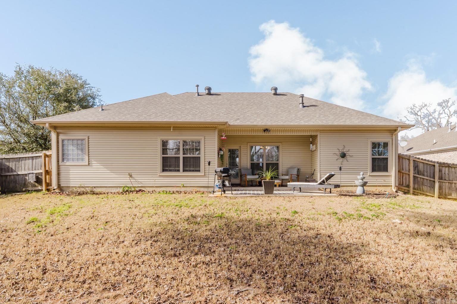 1100 Oak Glenn Loop  Bryant, AR