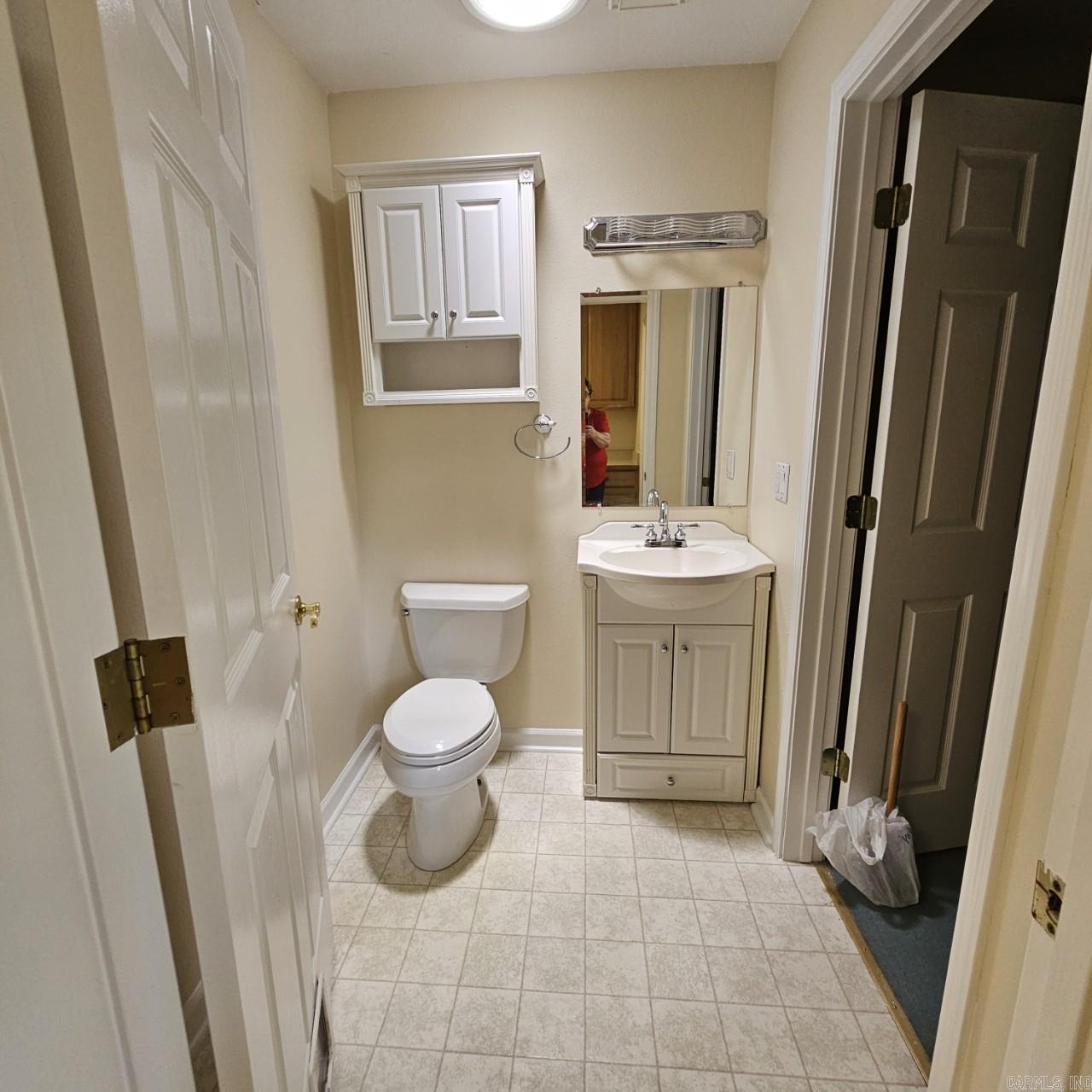 127 Cifuentes Way  Hot Springs Village, AR