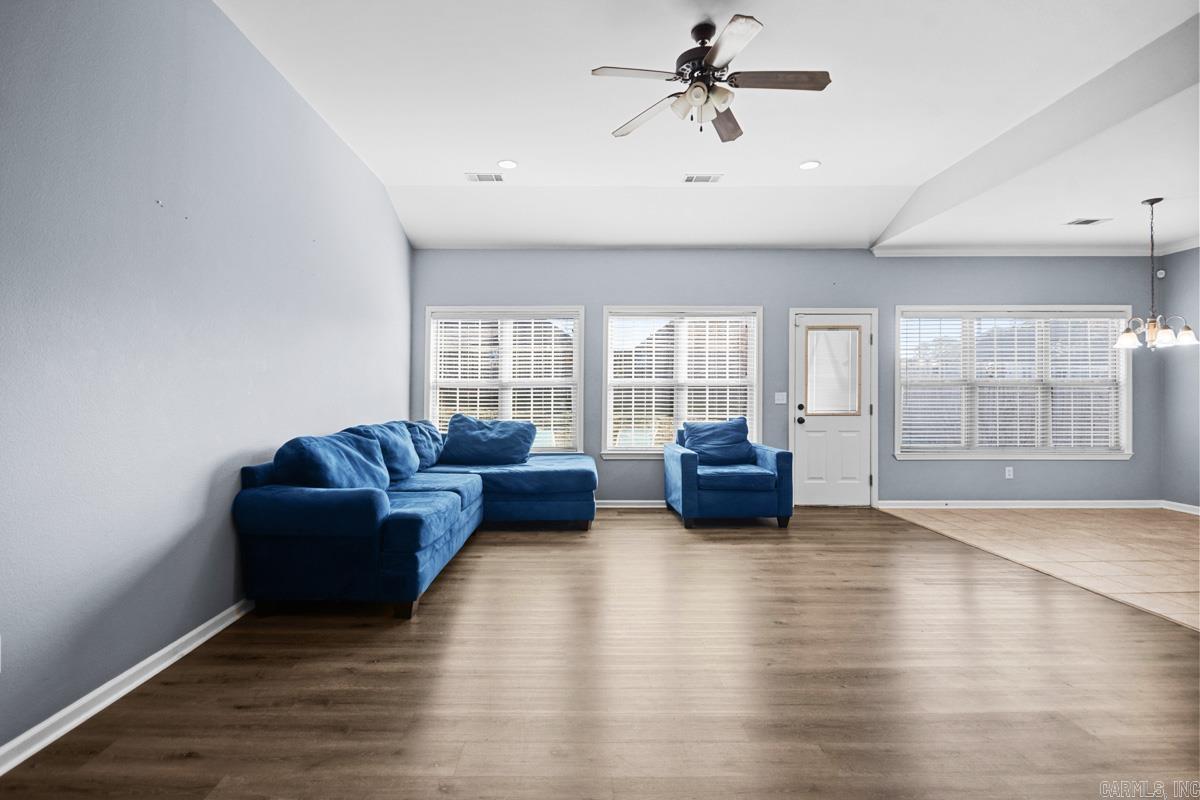 330 Madison Village  Benton, AR