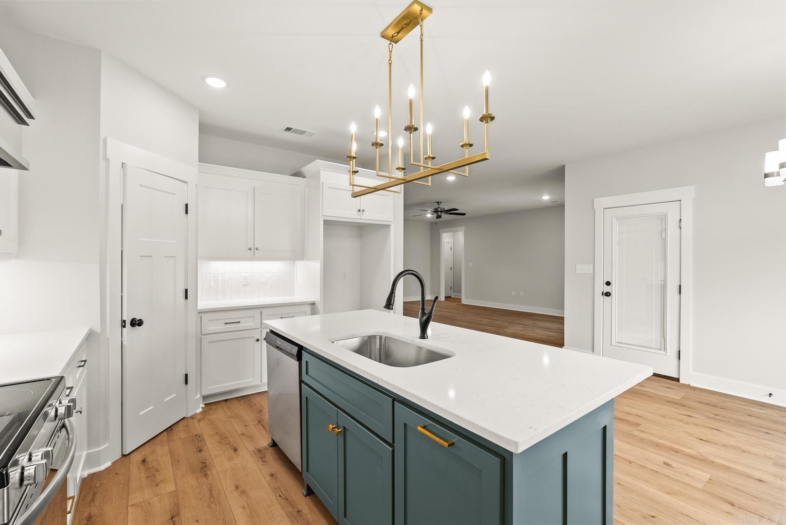 7 Morning Sun  Greenbrier, AR