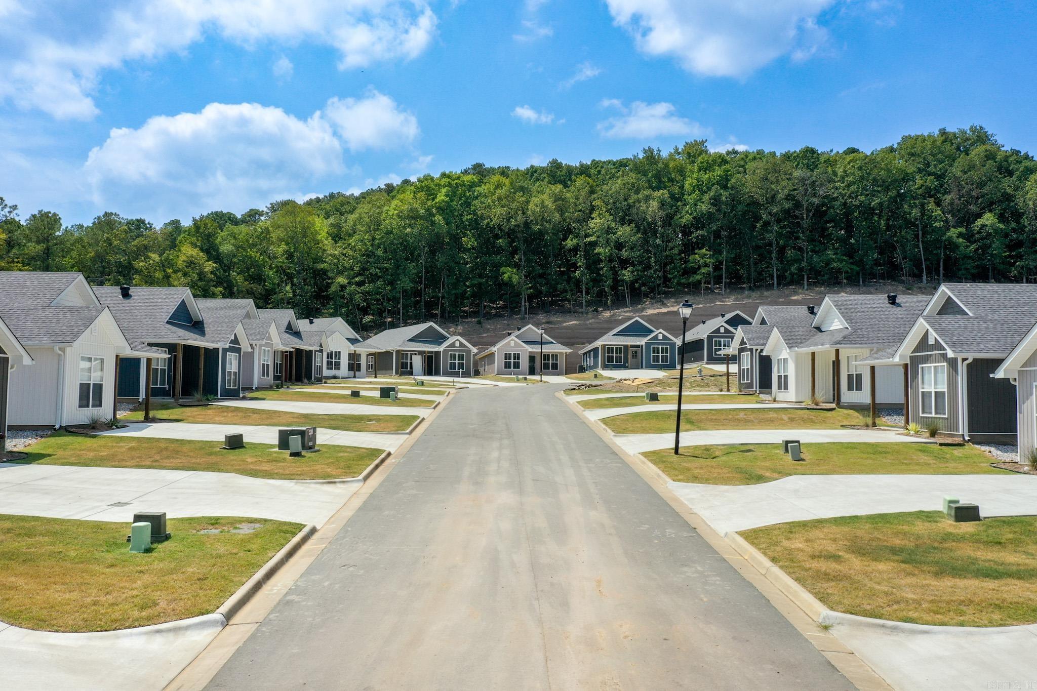 2 Wolfsbridge  Little Rock, AR