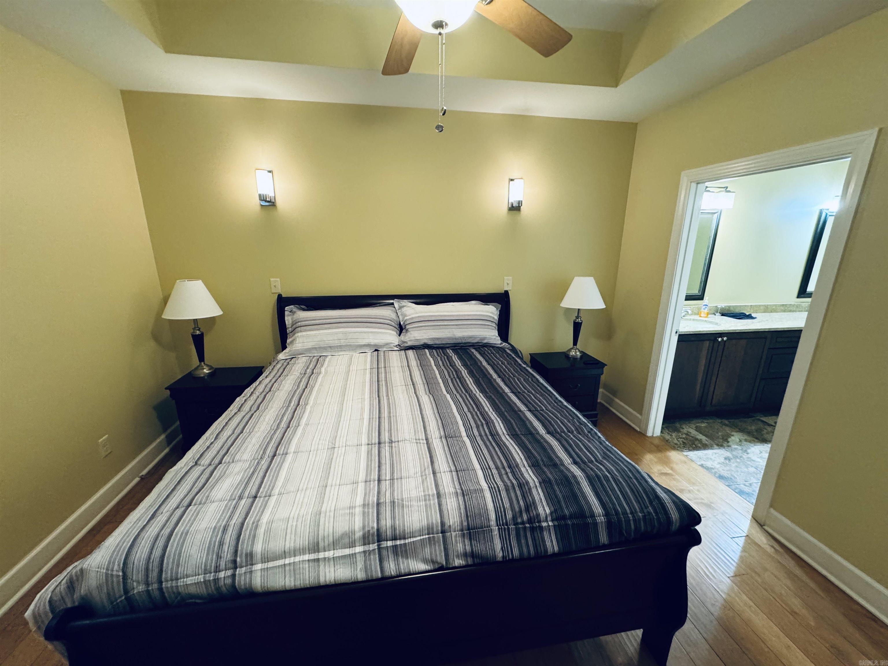 85 Lakeshore  Greers Ferry, AR