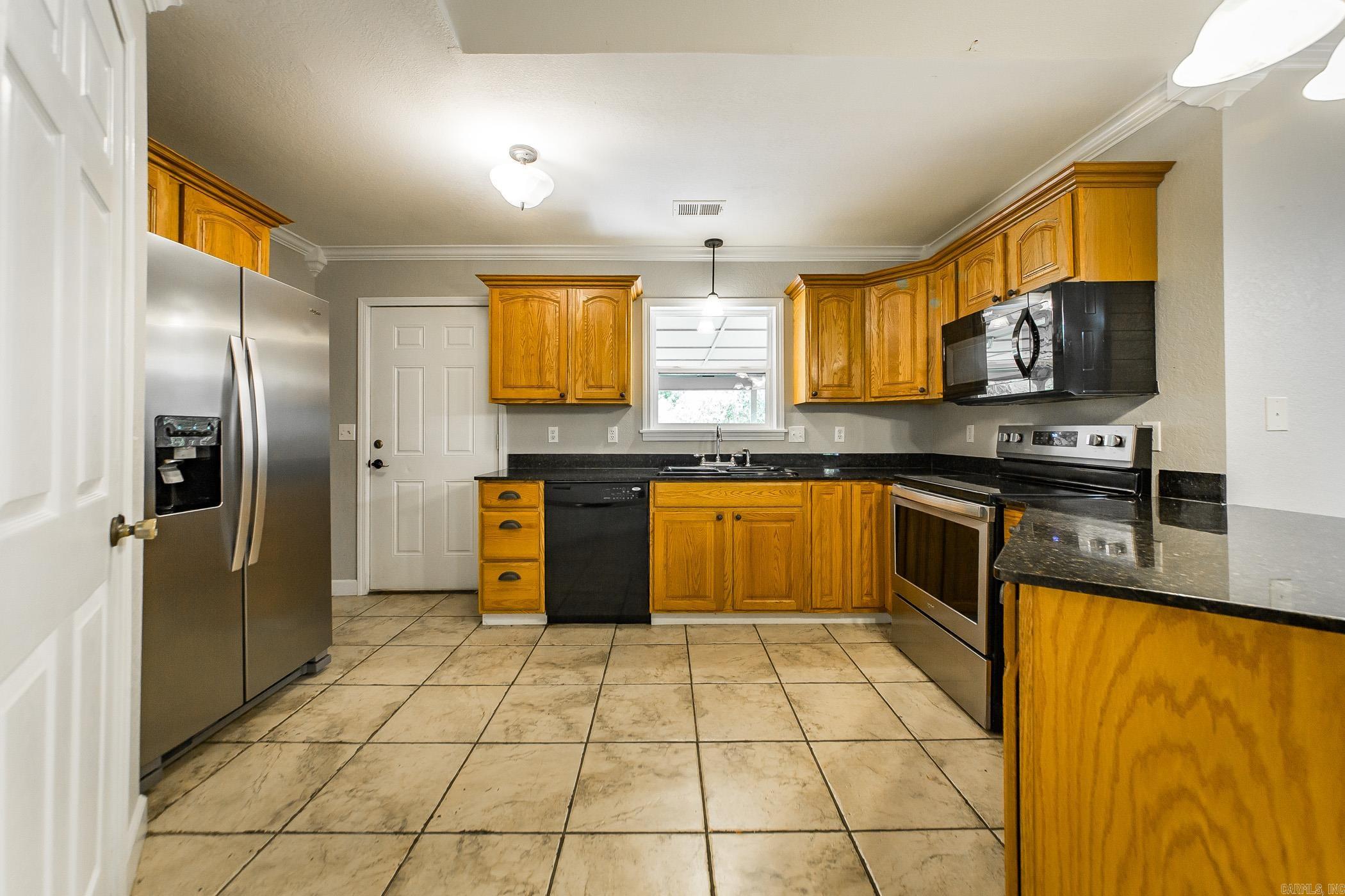 100 Traway  Edgemont, AR